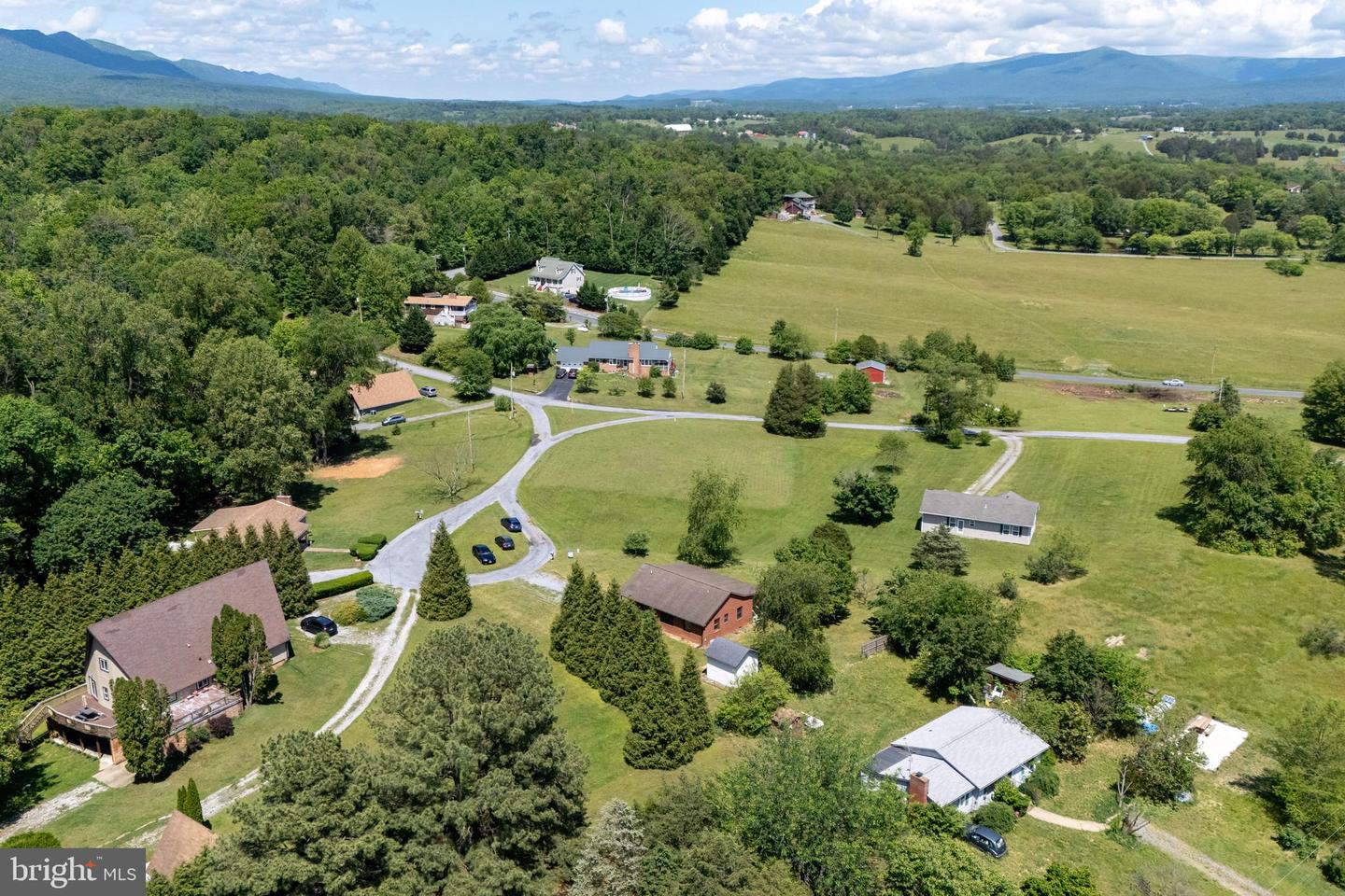 143 WOODLAND CT, LURAY, Virginia 22835, 2 Bedrooms Bedrooms, ,2 BathroomsBathrooms,Residential,For sale,143 WOODLAND CT,VAPA2004894 MLS # VAPA2004894