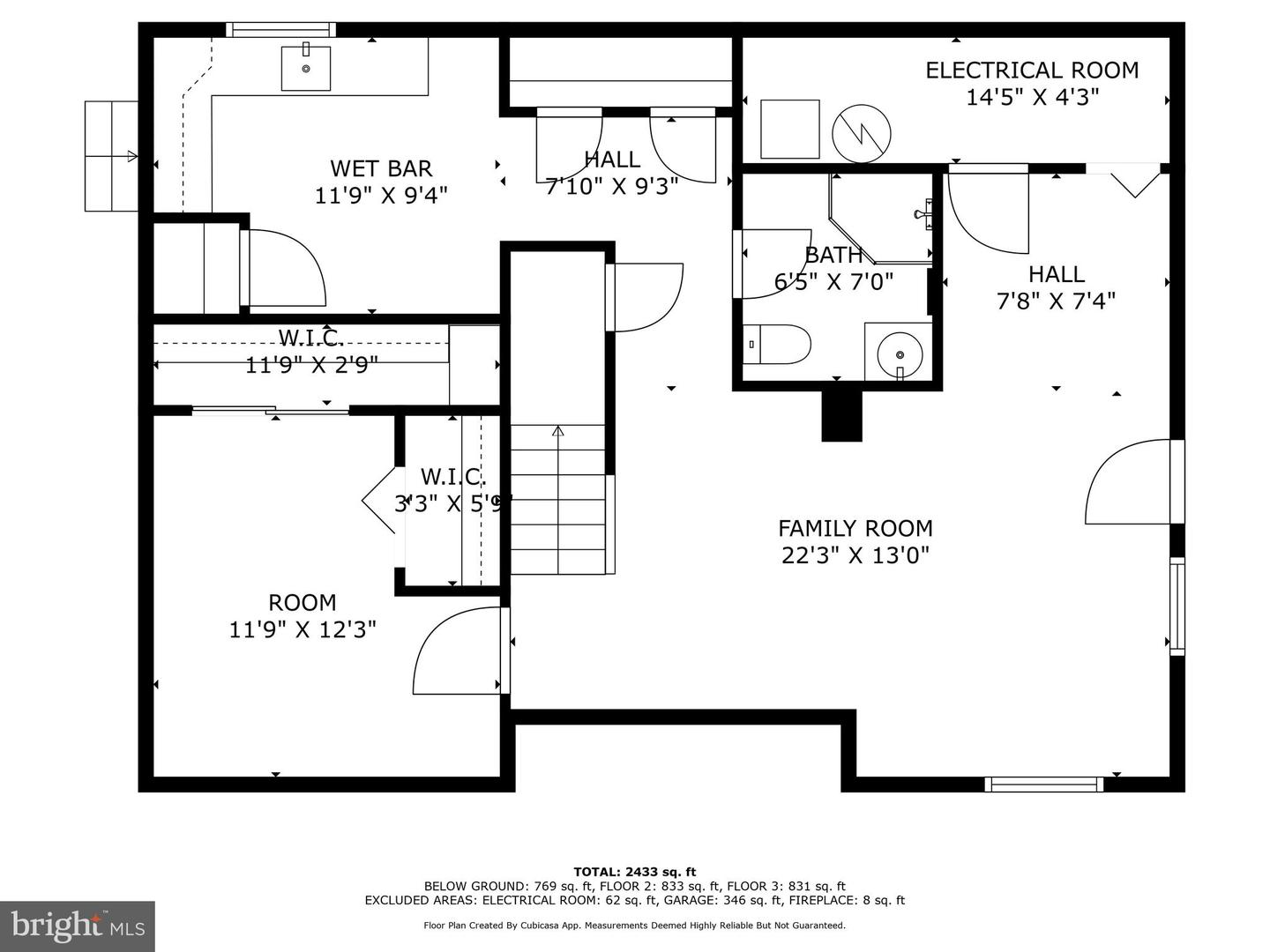2142 N DINWIDDIE ST, ARLINGTON, Virginia 22207, 4 Bedrooms Bedrooms, ,3 BathroomsBathrooms,Residential,For sale,2142 N DINWIDDIE ST,VAAR2057312 MLS # VAAR2057312