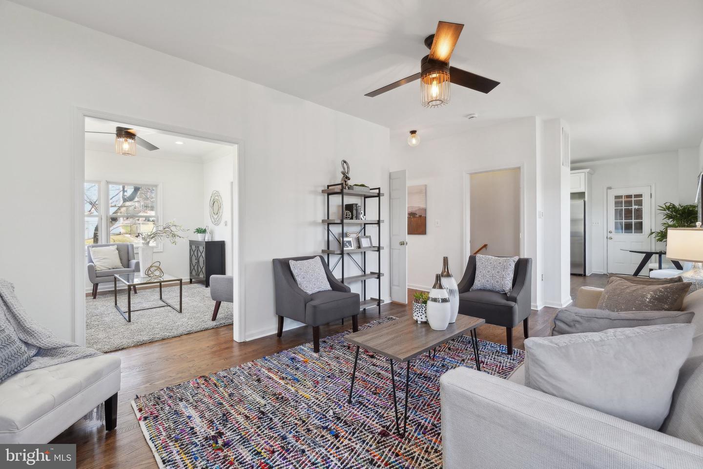 2142 N DINWIDDIE ST, ARLINGTON, Virginia 22207, 4 Bedrooms Bedrooms, ,3 BathroomsBathrooms,Residential,For sale,2142 N DINWIDDIE ST,VAAR2057312 MLS # VAAR2057312