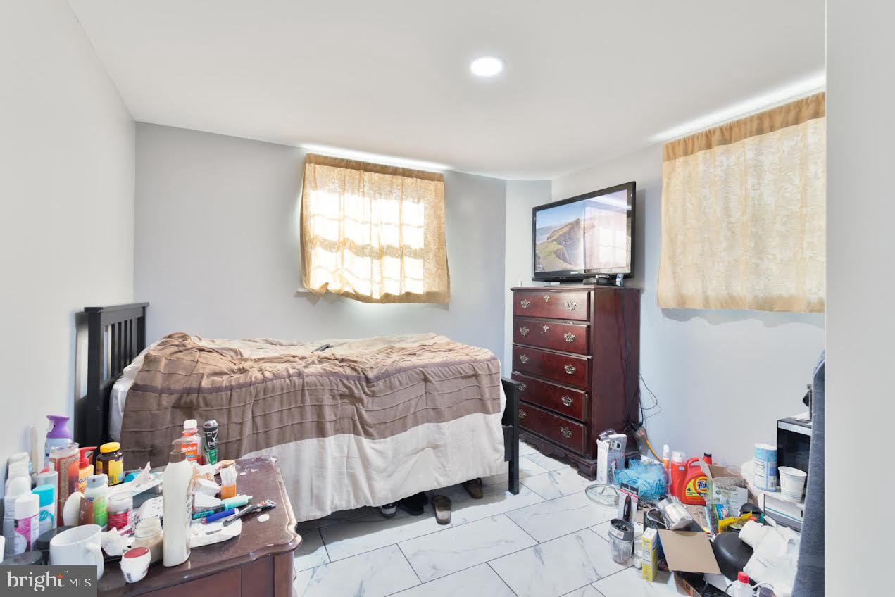 1011 FICKLEN RD, FREDERICKSBURG, Virginia 22405, 6 Bedrooms Bedrooms, ,2 BathroomsBathrooms,Residential,For sale,1011 FICKLEN RD,VAST2038692 MLS # VAST2038692