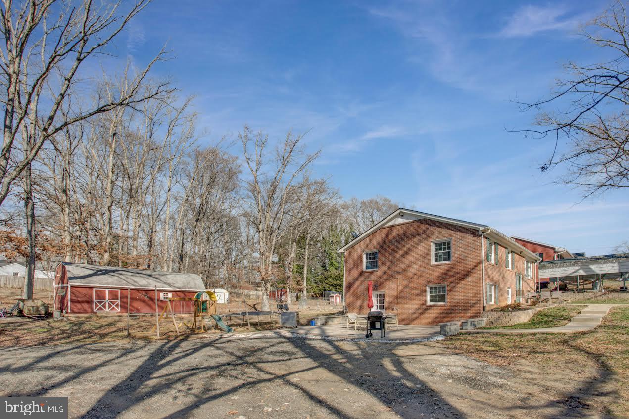 1011 FICKLEN RD, FREDERICKSBURG, Virginia 22405, 6 Bedrooms Bedrooms, ,2 BathroomsBathrooms,Residential,For sale,1011 FICKLEN RD,VAST2038692 MLS # VAST2038692