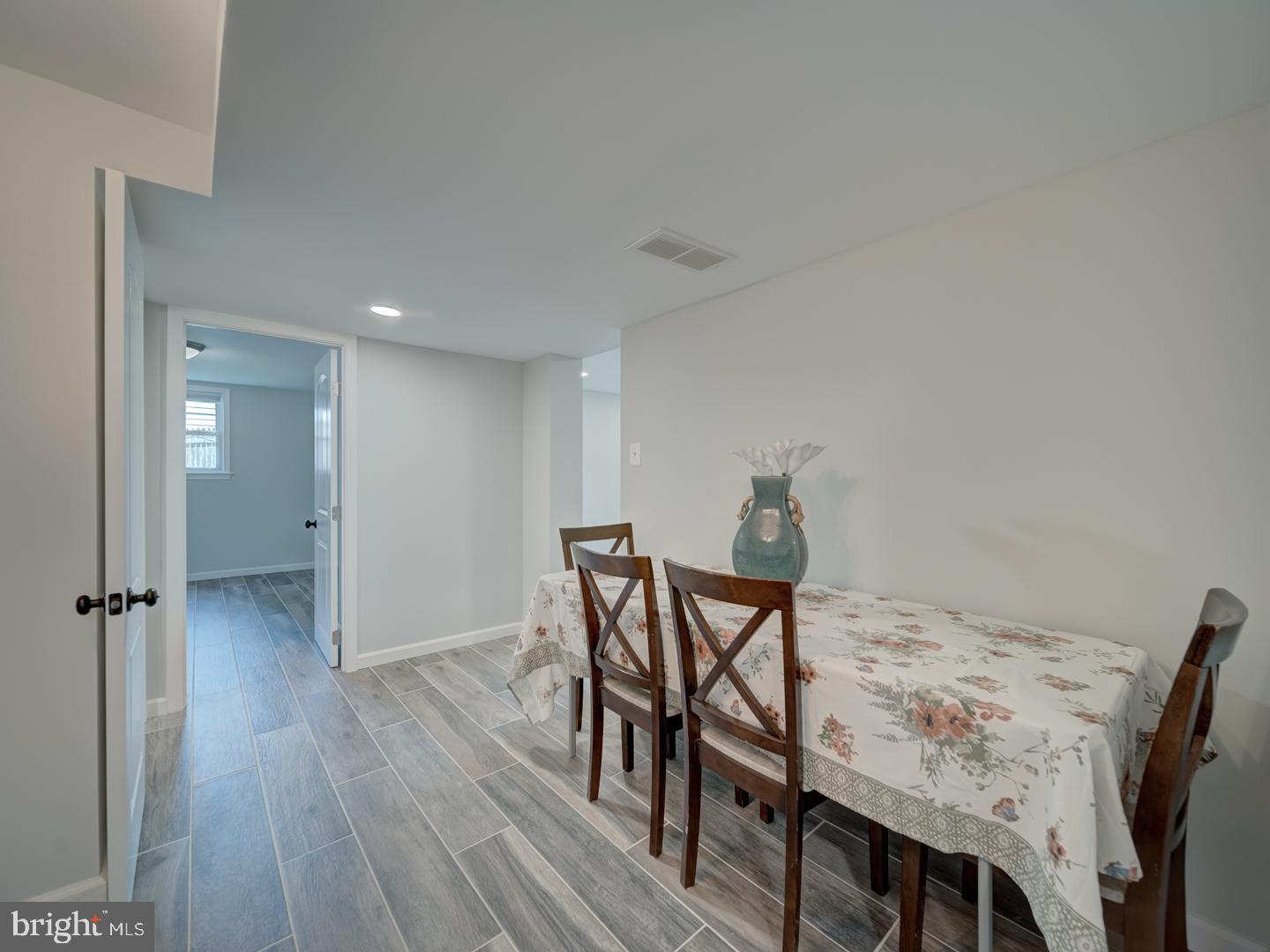 14627 BATAVIA DR, CENTREVILLE, Virginia 20120, 6 Bedrooms Bedrooms, ,2 BathroomsBathrooms,Residential,For sale,14627 BATAVIA DR,VAFX2239976 MLS # VAFX2239976