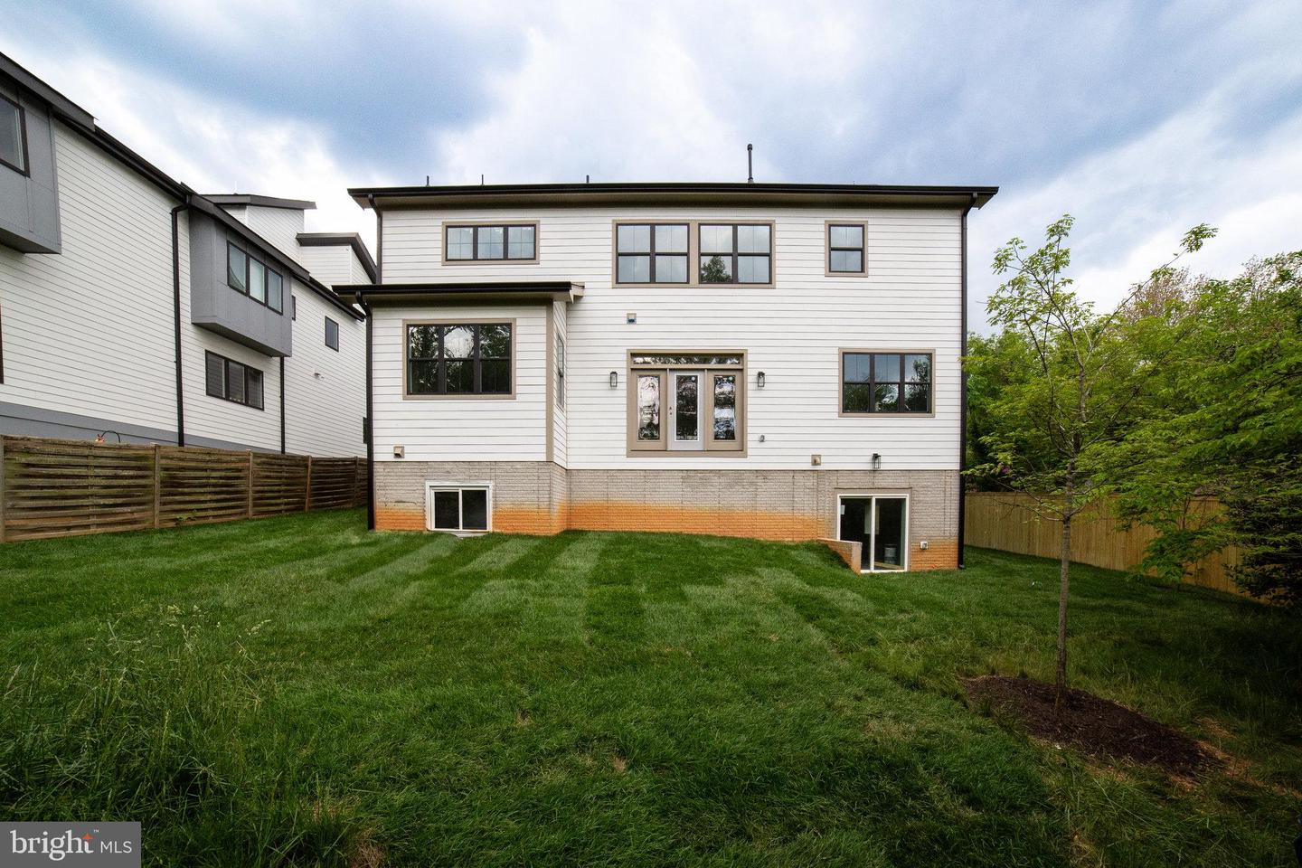 2003 NORDLIE PL, FALLS CHURCH, Virginia 22043, 6 Bedrooms Bedrooms, ,6 BathroomsBathrooms,Residential,For sale,2003 NORDLIE PL,VAFX2240006 MLS # VAFX2240006