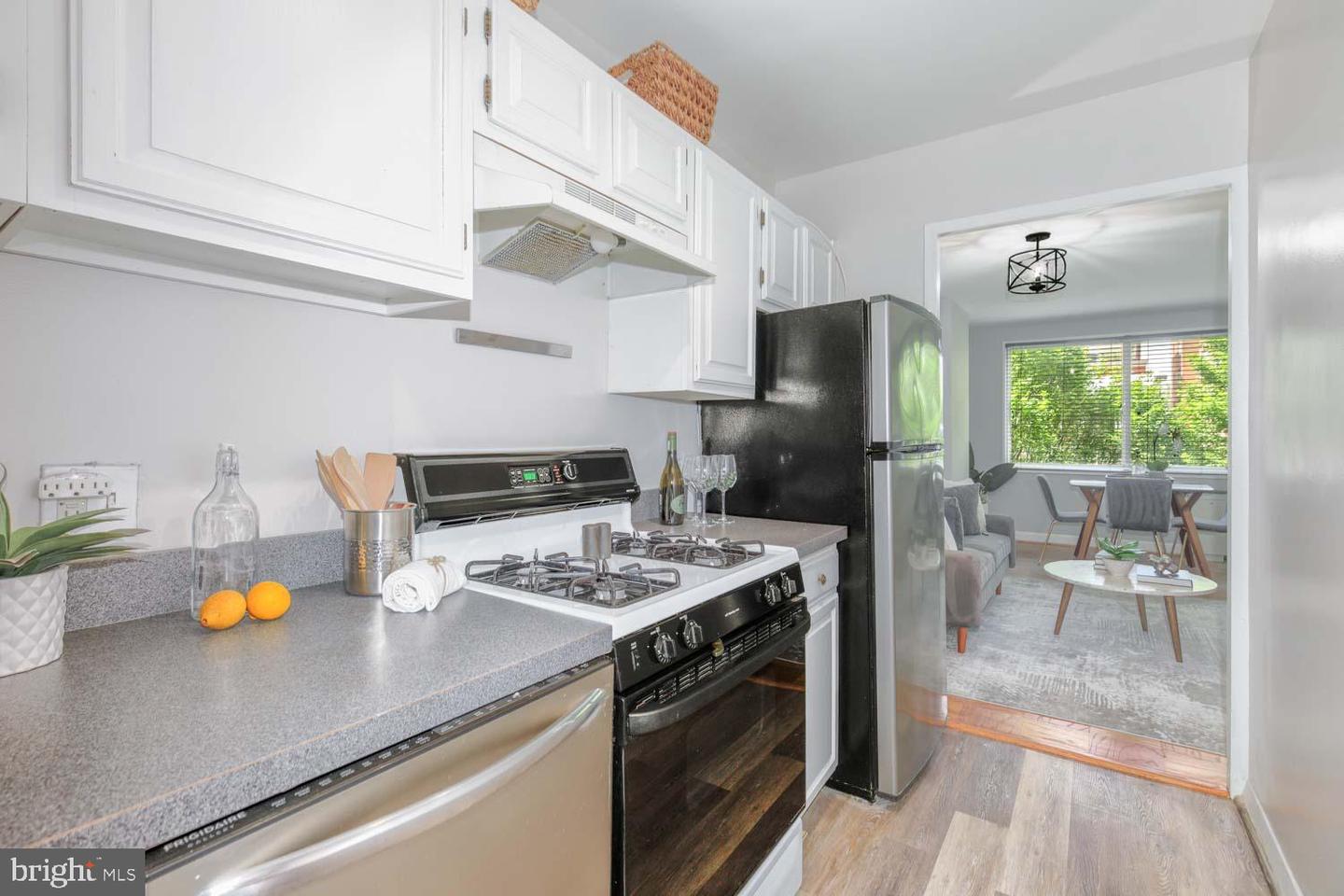 2829 CONNECTICUT AVE NW #312, WASHINGTON, District Of Columbia 20008, 1 Bedroom Bedrooms, ,1 BathroomBathrooms,Residential,For sale,2829 CONNECTICUT AVE NW #312,DCDC2199992 MLS # DCDC2199992