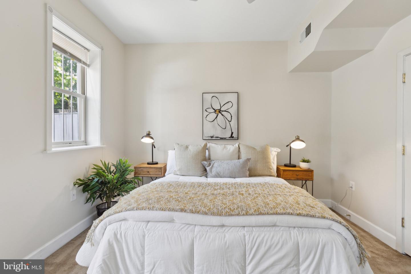 523 FLORIDA AVE NW #2, WASHINGTON, District Of Columbia 20001, 2 Bedrooms Bedrooms, ,2 BathroomsBathrooms,Residential,For sale,523 FLORIDA AVE NW #2,DCDC2200018 MLS # DCDC2200018
