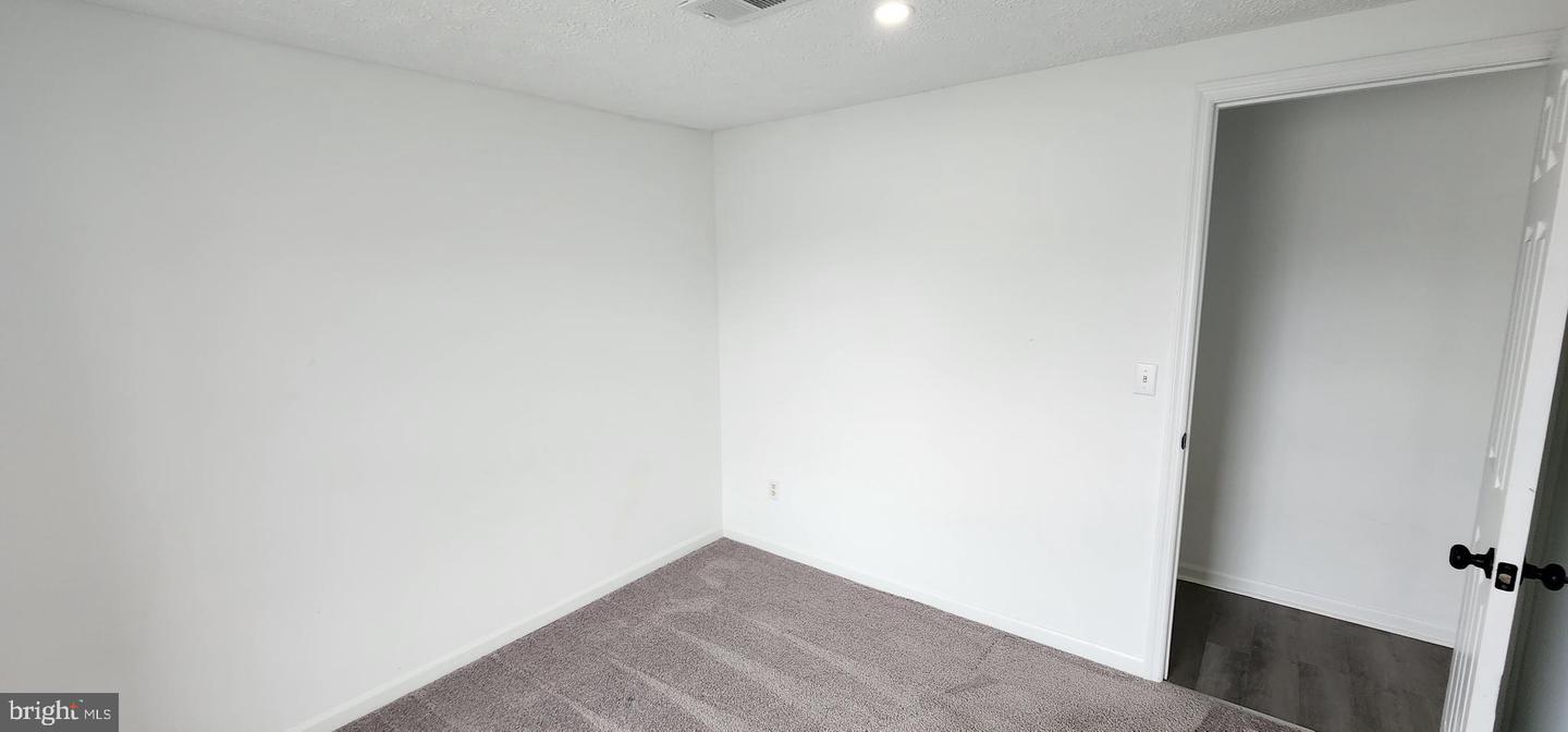 3371 YOST LN #201, DUMFRIES, Virginia 22026, 2 Bedrooms Bedrooms, ,2 BathroomsBathrooms,Residential,For sale,3371 YOST LN #201,VAPW2094400 MLS # VAPW2094400