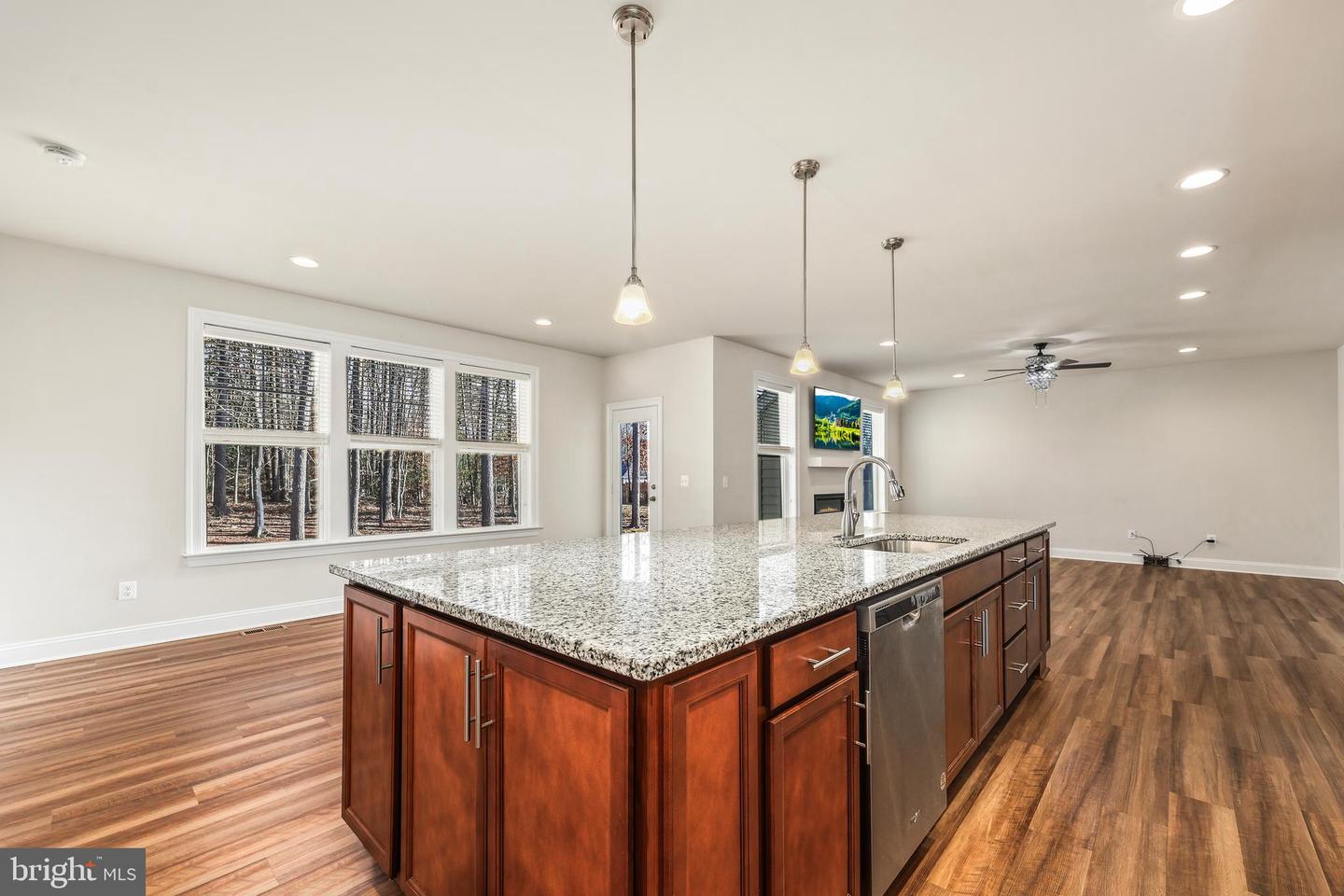 6201 CARTERS GROVE DR, MANASSAS, Virginia 20112, 6 Bedrooms Bedrooms, ,4 BathroomsBathrooms,Residential,For sale,6201 CARTERS GROVE DR,VAPW2094402 MLS # VAPW2094402