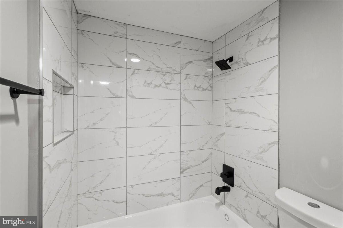 1801 CALVERT ST NW #204, WASHINGTON, District Of Columbia 20009, 1 Bedroom Bedrooms, ,1 BathroomBathrooms,Residential,For sale,1801 CALVERT ST NW #204,DCDC2200026 MLS # DCDC2200026