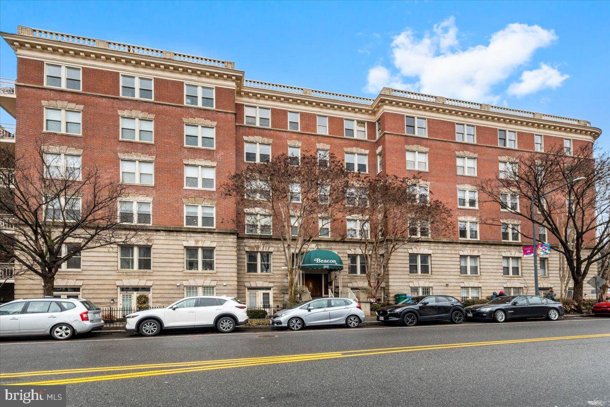 1801 CALVERT ST NW #204, WASHINGTON, District Of Columbia 20009, 1 Bedroom Bedrooms, ,1 BathroomBathrooms,Residential,For sale,1801 CALVERT ST NW #204,DCDC2200026 MLS # DCDC2200026