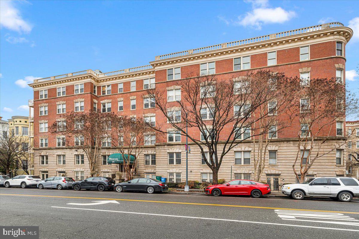 1801 CALVERT ST NW #204, WASHINGTON, District Of Columbia 20009, 1 Bedroom Bedrooms, ,1 BathroomBathrooms,Residential,For sale,1801 CALVERT ST NW #204,DCDC2200026 MLS # DCDC2200026
