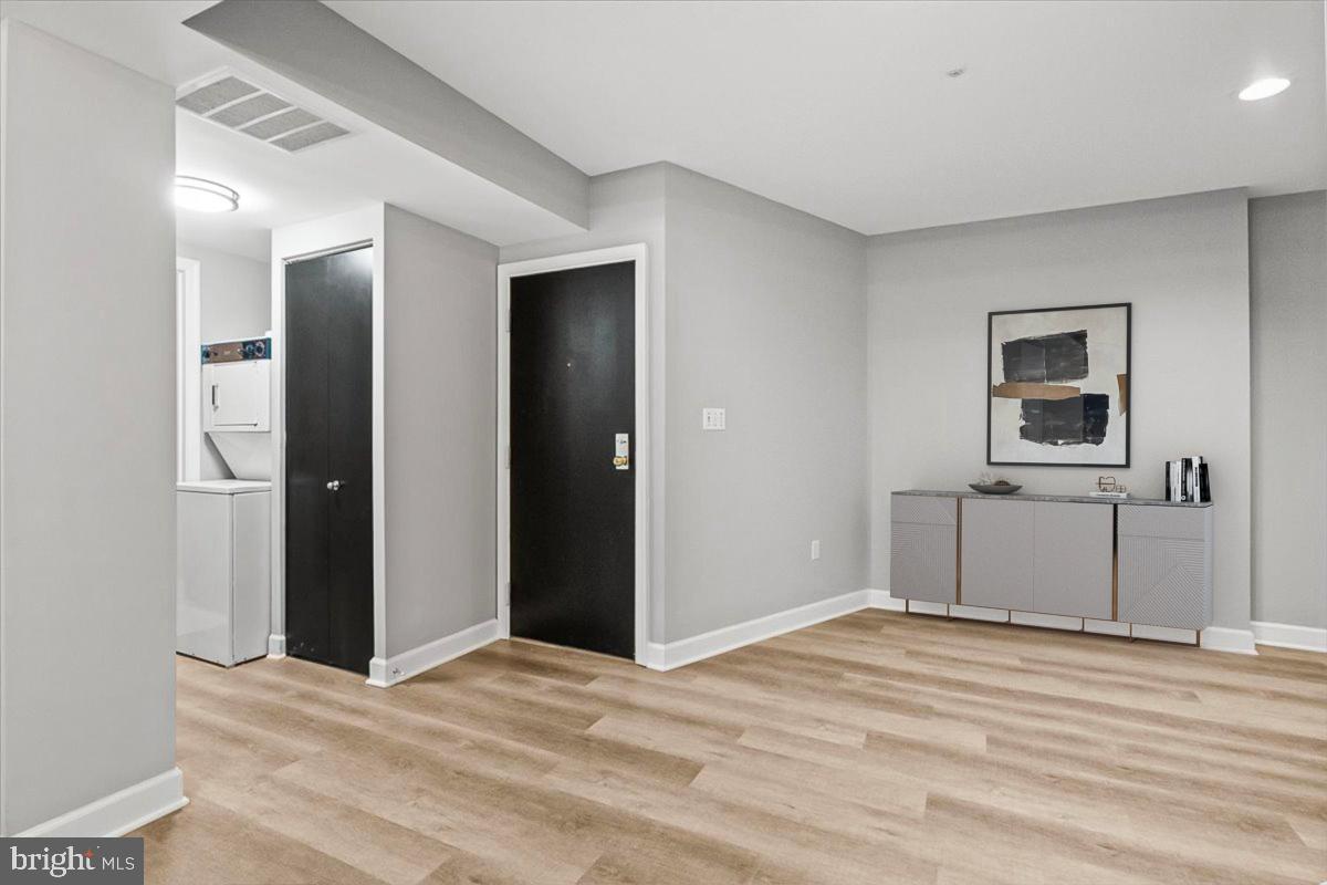 1801 CALVERT ST NW #204, WASHINGTON, District Of Columbia 20009, 1 Bedroom Bedrooms, ,1 BathroomBathrooms,Residential,For sale,1801 CALVERT ST NW #204,DCDC2200026 MLS # DCDC2200026