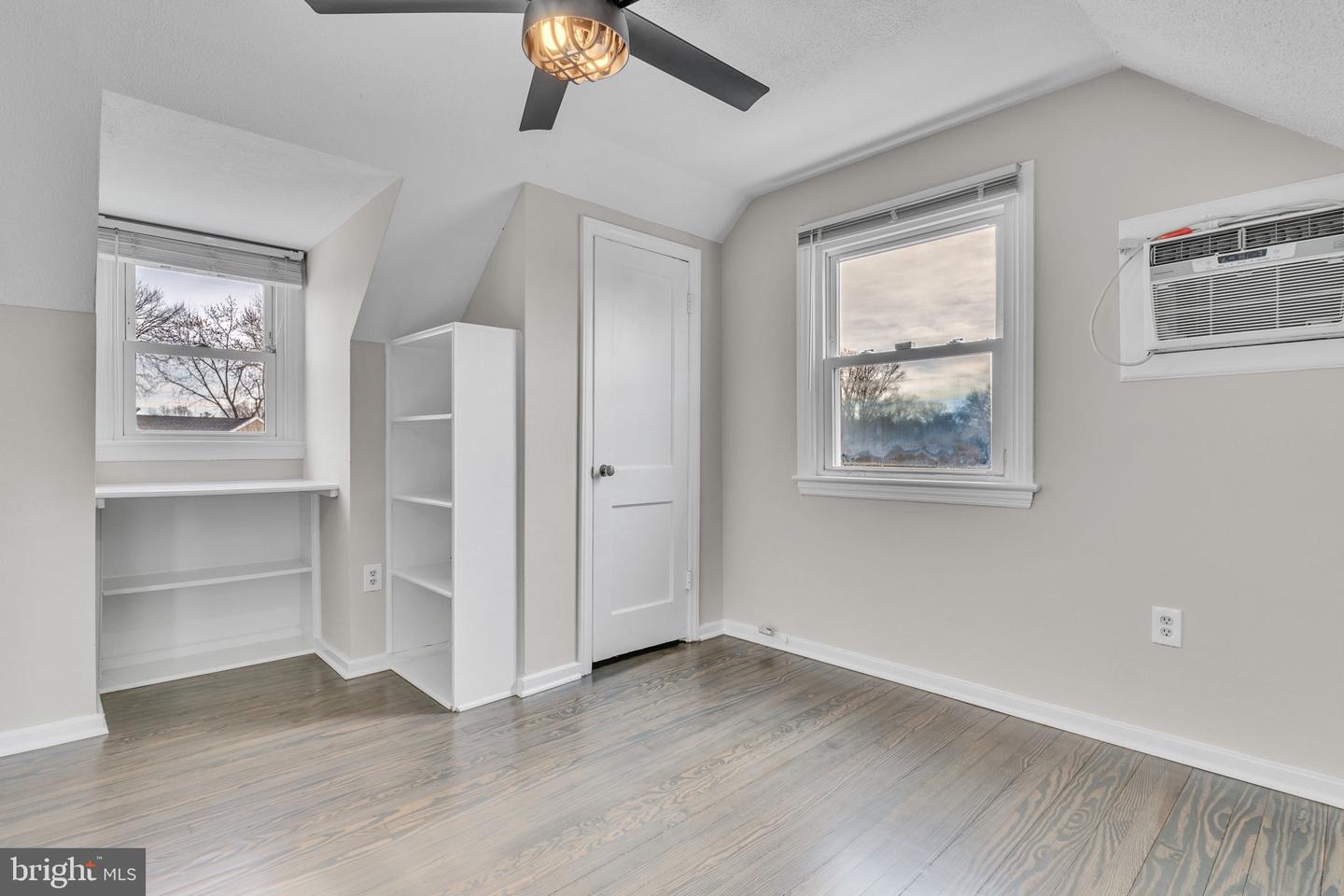 6604 CAVALIER DR, ALEXANDRIA, Virginia 22307, 4 Bedrooms Bedrooms, ,3 BathroomsBathrooms,Residential,For sale,6604 CAVALIER DR,VAFX2240034 MLS # VAFX2240034