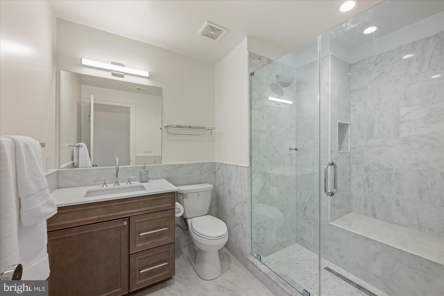 1335 11TH ST NW #303, WASHINGTON, District Of Columbia 20001, 2 Bedrooms Bedrooms, ,2 BathroomsBathrooms,Residential,For sale,1335 11TH ST NW #303,DCDC2200076 MLS # DCDC2200076