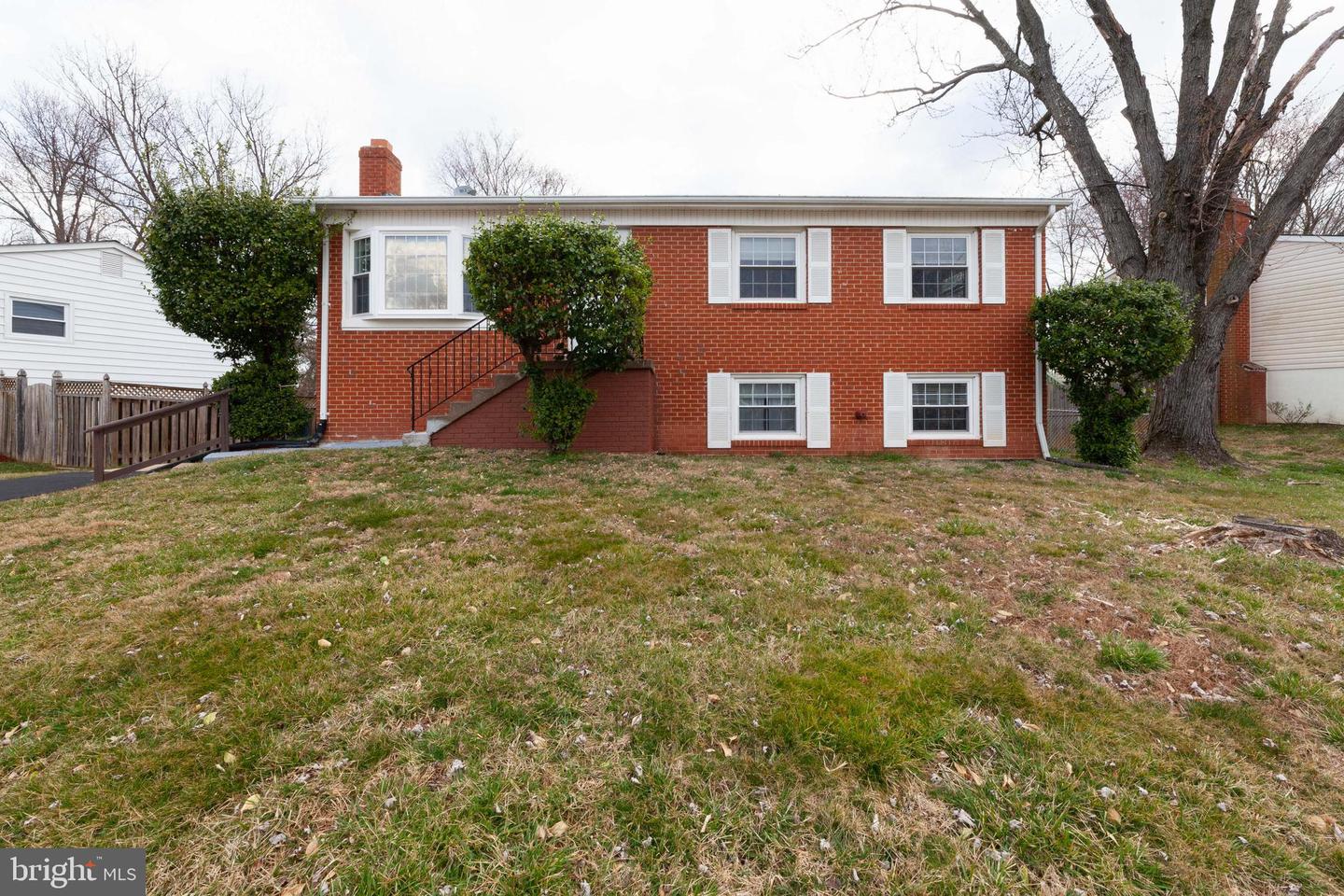 13871 LANGSTONE DR, WOODBRIDGE, Virginia 22193, 4 Bedrooms Bedrooms, ,2 BathroomsBathrooms,Residential,For sale,13871 LANGSTONE DR,VAPW2094438 MLS # VAPW2094438