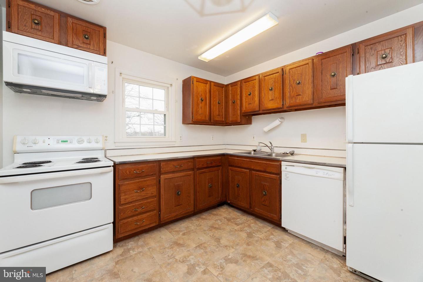 13871 LANGSTONE DR, WOODBRIDGE, Virginia 22193, 4 Bedrooms Bedrooms, ,2 BathroomsBathrooms,Residential,For sale,13871 LANGSTONE DR,VAPW2094438 MLS # VAPW2094438