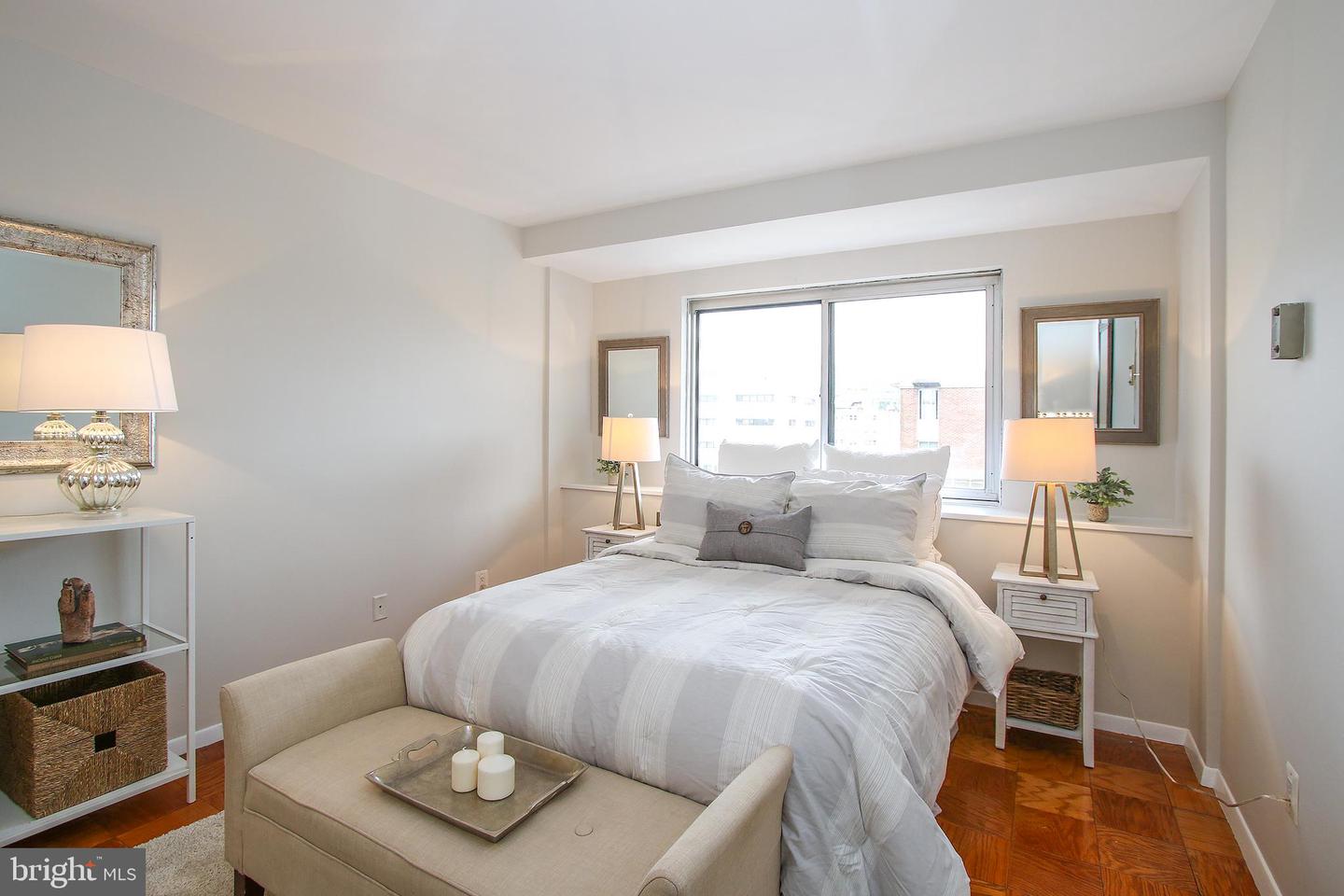 730 24TH ST NW #805, WASHINGTON, District Of Columbia 20037, 1 Bedroom Bedrooms, ,1 BathroomBathrooms,Residential,For sale,730 24TH ST NW #805,DCDC2200088 MLS # DCDC2200088