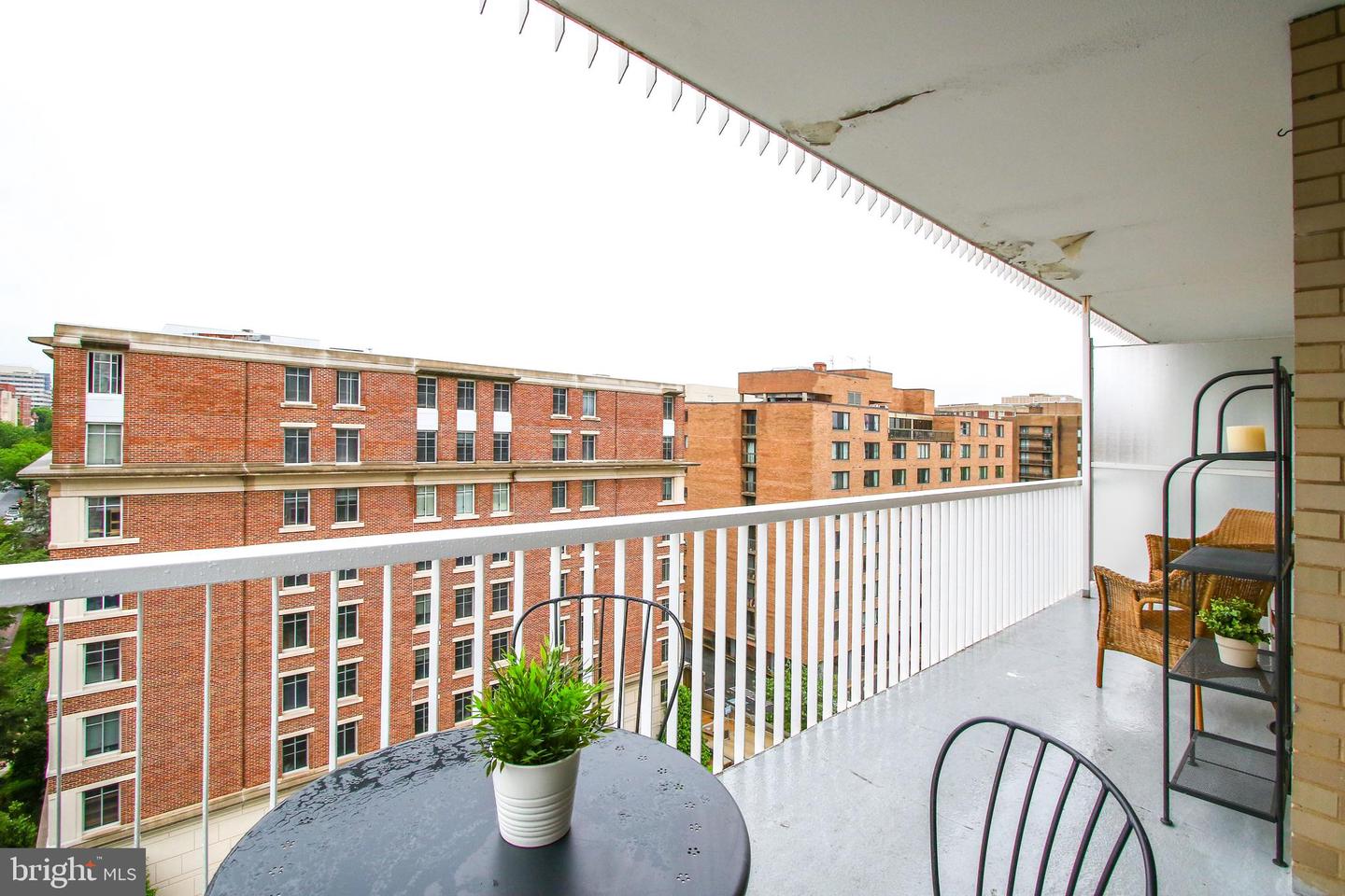 730 24TH ST NW #805, WASHINGTON, District Of Columbia 20037, 1 Bedroom Bedrooms, ,1 BathroomBathrooms,Residential,For sale,730 24TH ST NW #805,DCDC2200088 MLS # DCDC2200088