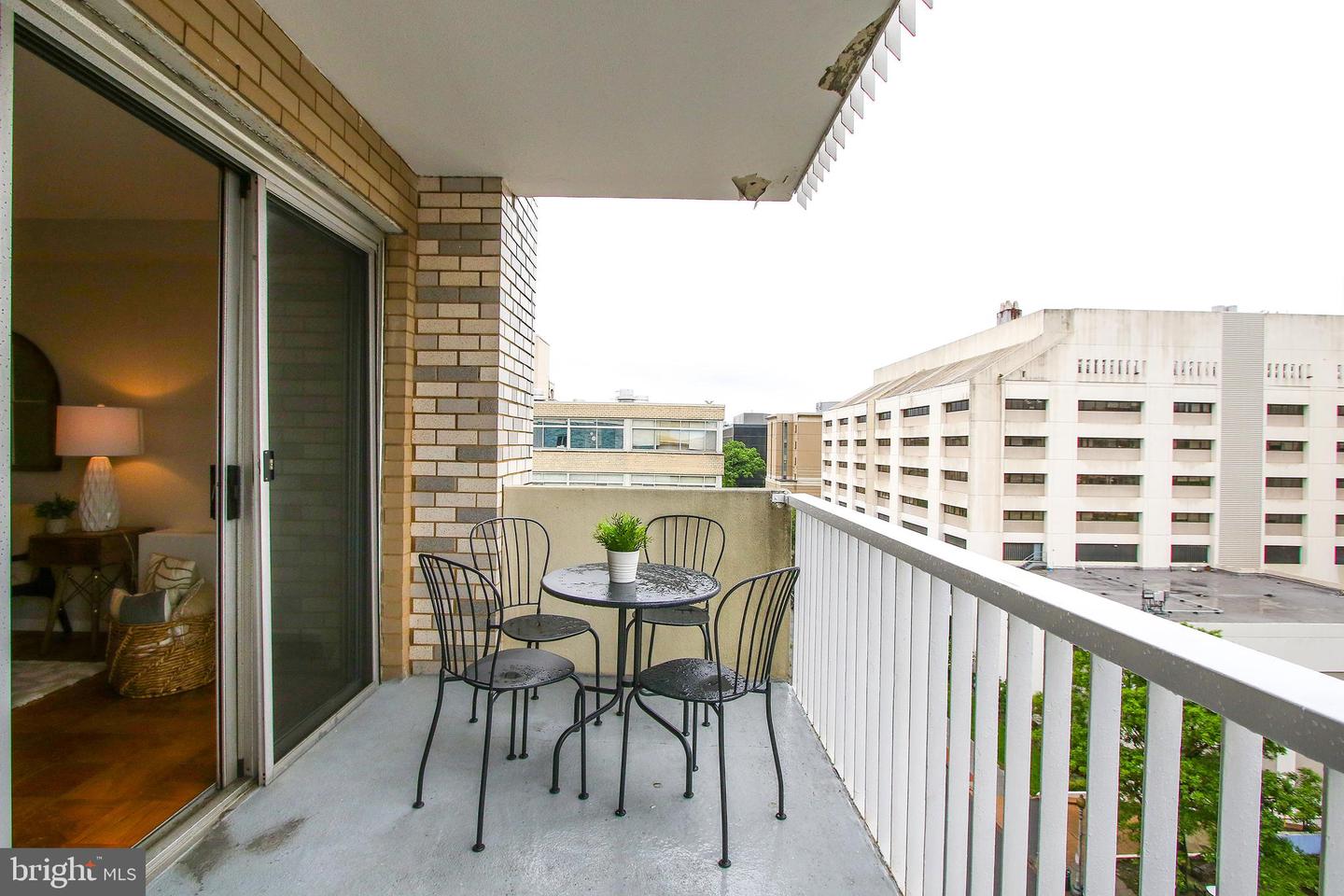 730 24TH ST NW #805, WASHINGTON, District Of Columbia 20037, 1 Bedroom Bedrooms, ,1 BathroomBathrooms,Residential,For sale,730 24TH ST NW #805,DCDC2200088 MLS # DCDC2200088