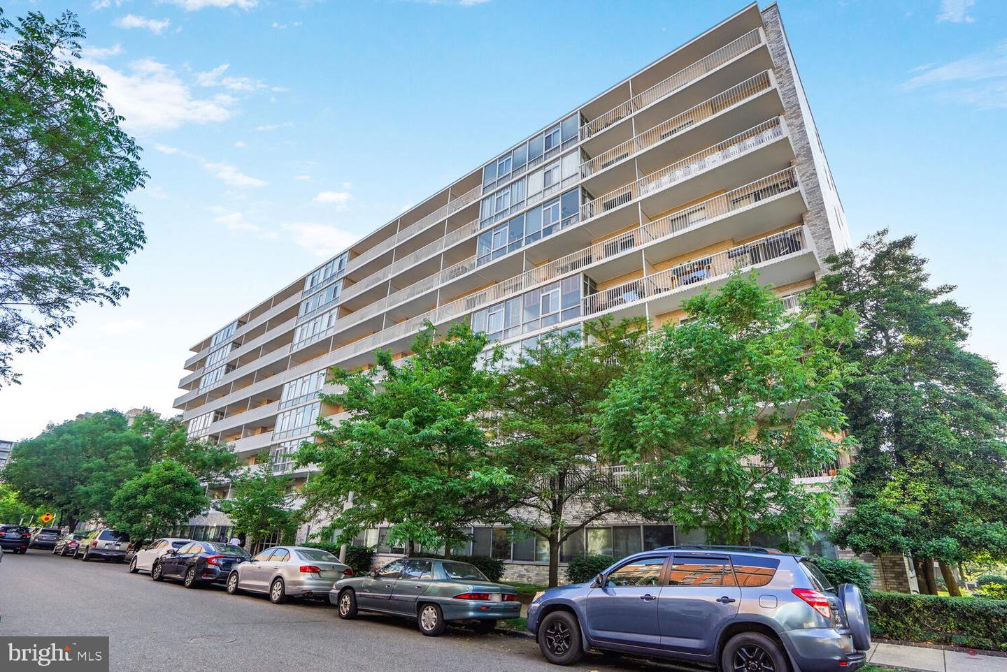 730 24TH ST NW #805, WASHINGTON, District Of Columbia 20037, 1 Bedroom Bedrooms, ,1 BathroomBathrooms,Residential,For sale,730 24TH ST NW #805,DCDC2200088 MLS # DCDC2200088