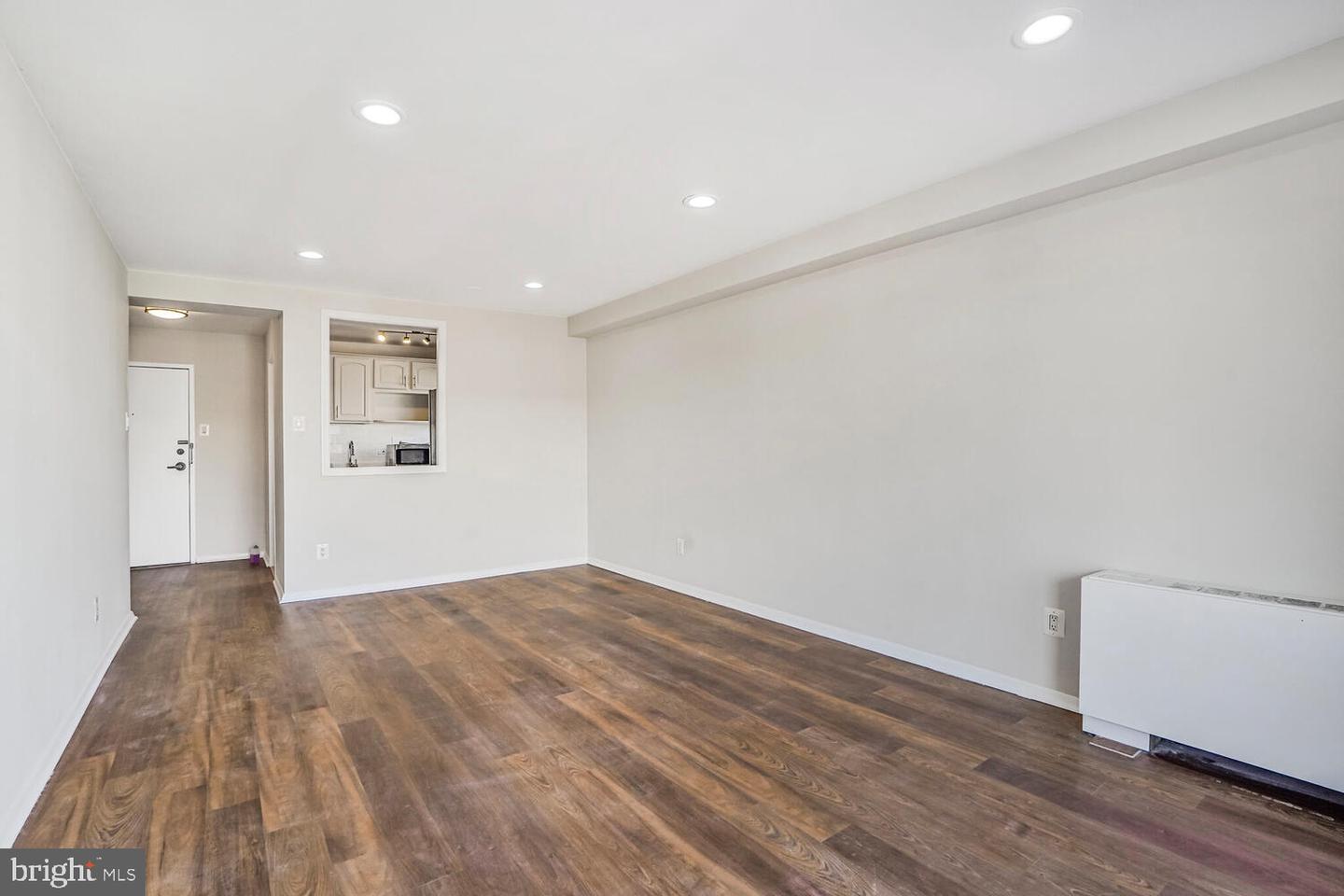 730 24TH ST NW #805, WASHINGTON, District Of Columbia 20037, 1 Bedroom Bedrooms, ,1 BathroomBathrooms,Residential,For sale,730 24TH ST NW #805,DCDC2200088 MLS # DCDC2200088