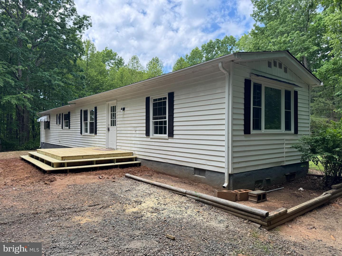 9216 LAWYERS RD, SPOTSYLVANIA, Virginia 22551, 2 Bedrooms Bedrooms, ,1 BathroomBathrooms,Residential,For sale,9216 LAWYERS RD,VASP2033022 MLS # VASP2033022