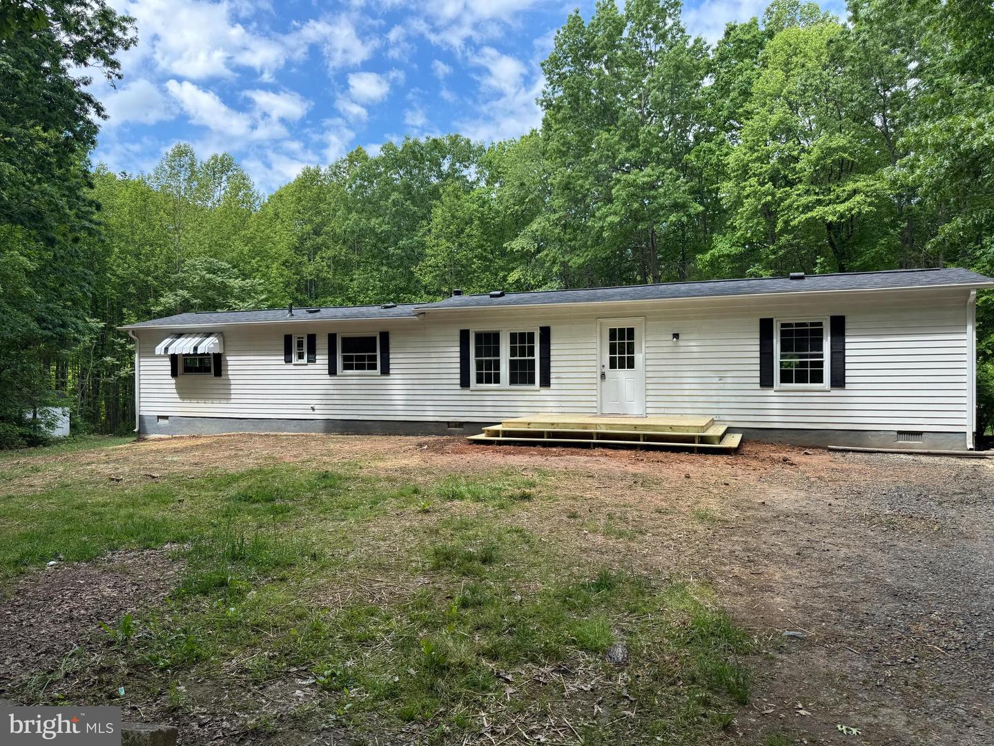 9216 LAWYERS RD, SPOTSYLVANIA, Virginia 22551, 2 Bedrooms Bedrooms, ,1 BathroomBathrooms,Residential,For sale,9216 LAWYERS RD,VASP2033022 MLS # VASP2033022