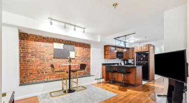 1514 21ST ST NW #1, WASHINGTON, District Of Columbia 20036, 1 Bedroom Bedrooms, ,1 BathroomBathrooms,Residential,For sale,1514 21ST ST NW #1,DCDC2200052 MLS # DCDC2200052