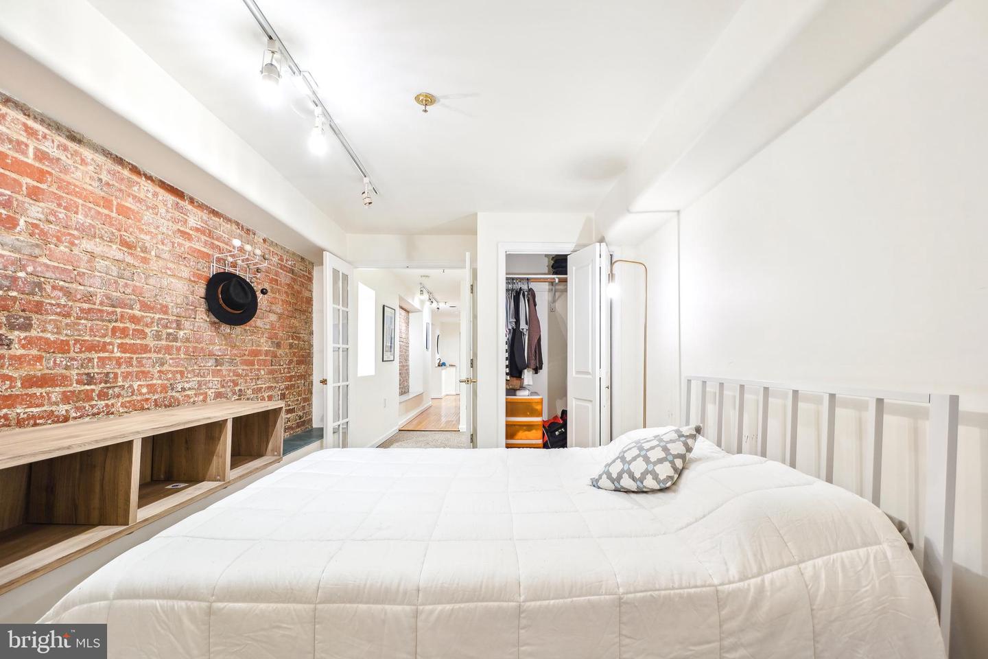 1514 21ST ST NW #2, WASHINGTON, District Of Columbia 20036, 1 Bedroom Bedrooms, ,1 BathroomBathrooms,Residential,For sale,1514 21ST ST NW #2,DCDC2200054 MLS # DCDC2200054