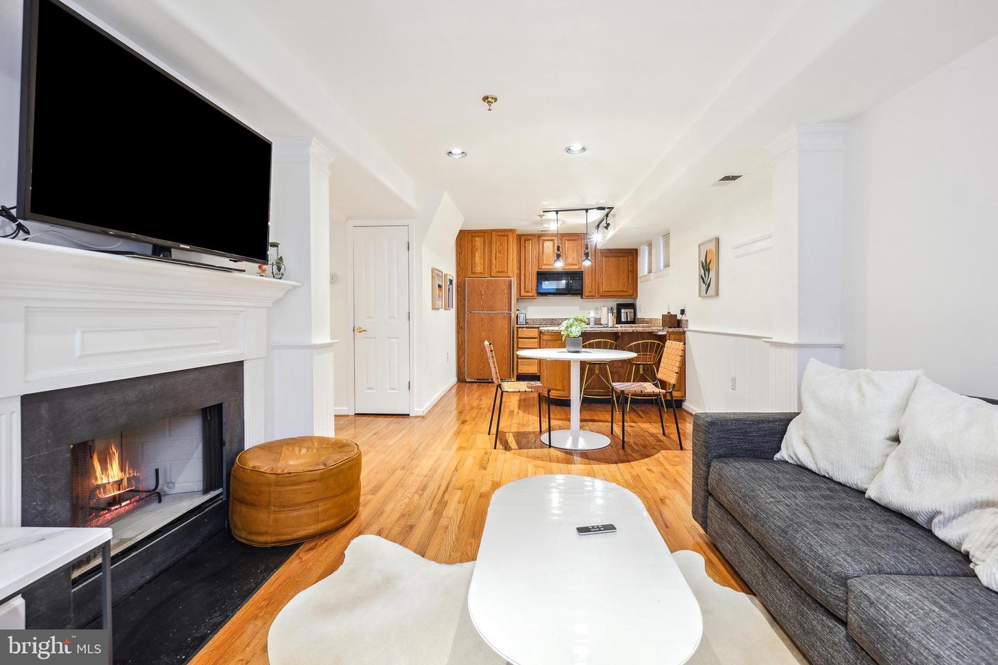 1514 21ST ST NW #2, WASHINGTON, District Of Columbia 20036, 1 Bedroom Bedrooms, ,1 BathroomBathrooms,Residential,For sale,1514 21ST ST NW #2,DCDC2200054 MLS # DCDC2200054