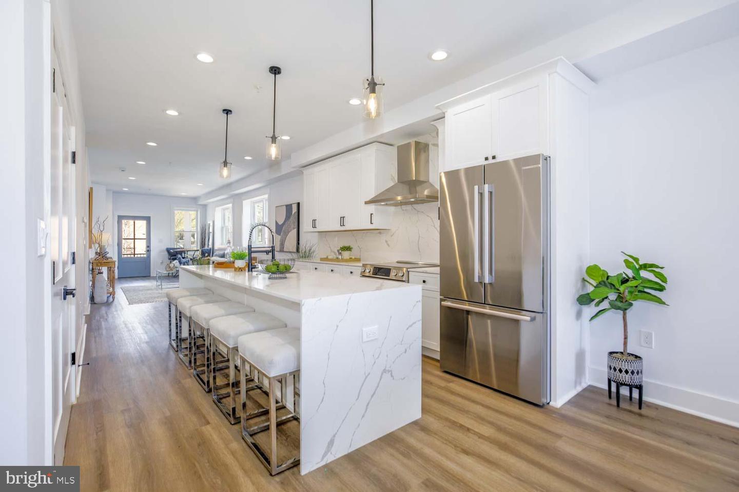 424 TAYLOR ST NW #A, WASHINGTON, District Of Columbia 20011, 3 Bedrooms Bedrooms, ,2 BathroomsBathrooms,Residential,For sale,424 TAYLOR ST NW #A,DCDC2200064 MLS # DCDC2200064
