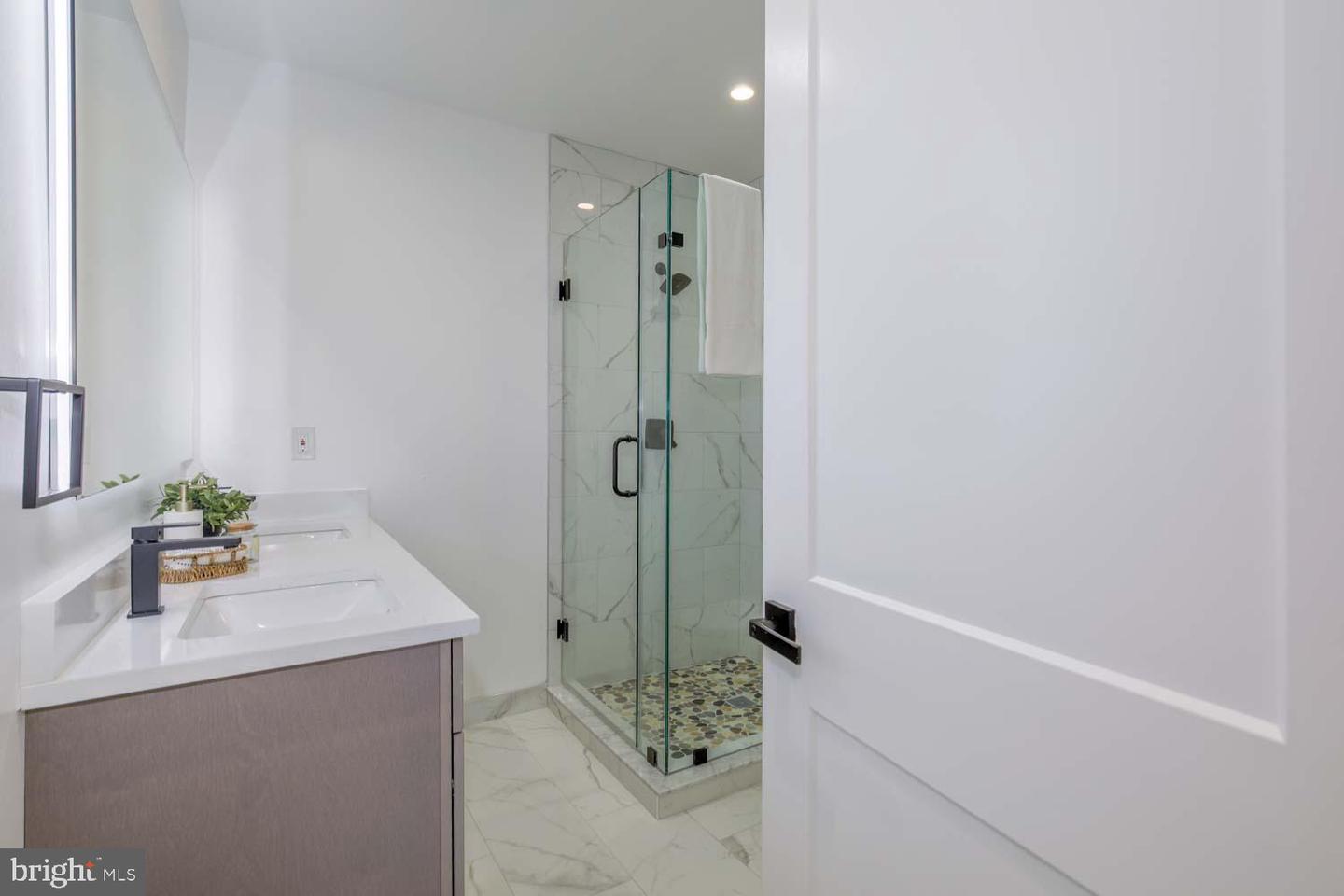 424 TAYLOR ST NW #A, WASHINGTON, District Of Columbia 20011, 3 Bedrooms Bedrooms, ,2 BathroomsBathrooms,Residential,For sale,424 TAYLOR ST NW #A,DCDC2200064 MLS # DCDC2200064