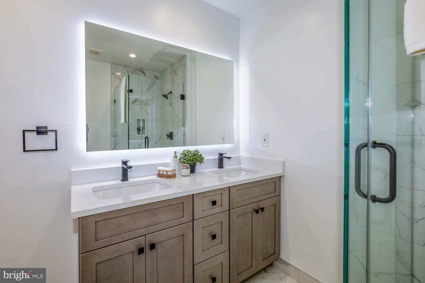 424 TAYLOR ST NW #A, WASHINGTON, District Of Columbia 20011, 3 Bedrooms Bedrooms, ,2 BathroomsBathrooms,Residential,For sale,424 TAYLOR ST NW #A,DCDC2200064 MLS # DCDC2200064