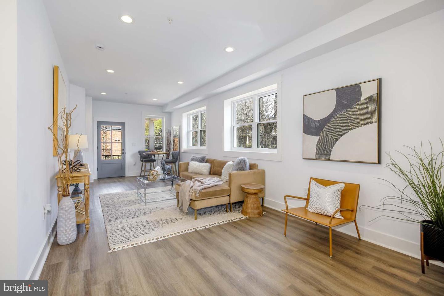 424 TAYLOR ST NW #A, WASHINGTON, District Of Columbia 20011, 3 Bedrooms Bedrooms, ,2 BathroomsBathrooms,Residential,For sale,424 TAYLOR ST NW #A,DCDC2200064 MLS # DCDC2200064