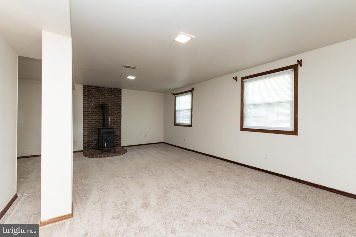 5308 MACWOOD DR, WOODBRIDGE, Virginia 22193, 4 Bedrooms Bedrooms, ,2 BathroomsBathrooms,Residential,For sale,5308 MACWOOD DR,VAPW2094436 MLS # VAPW2094436