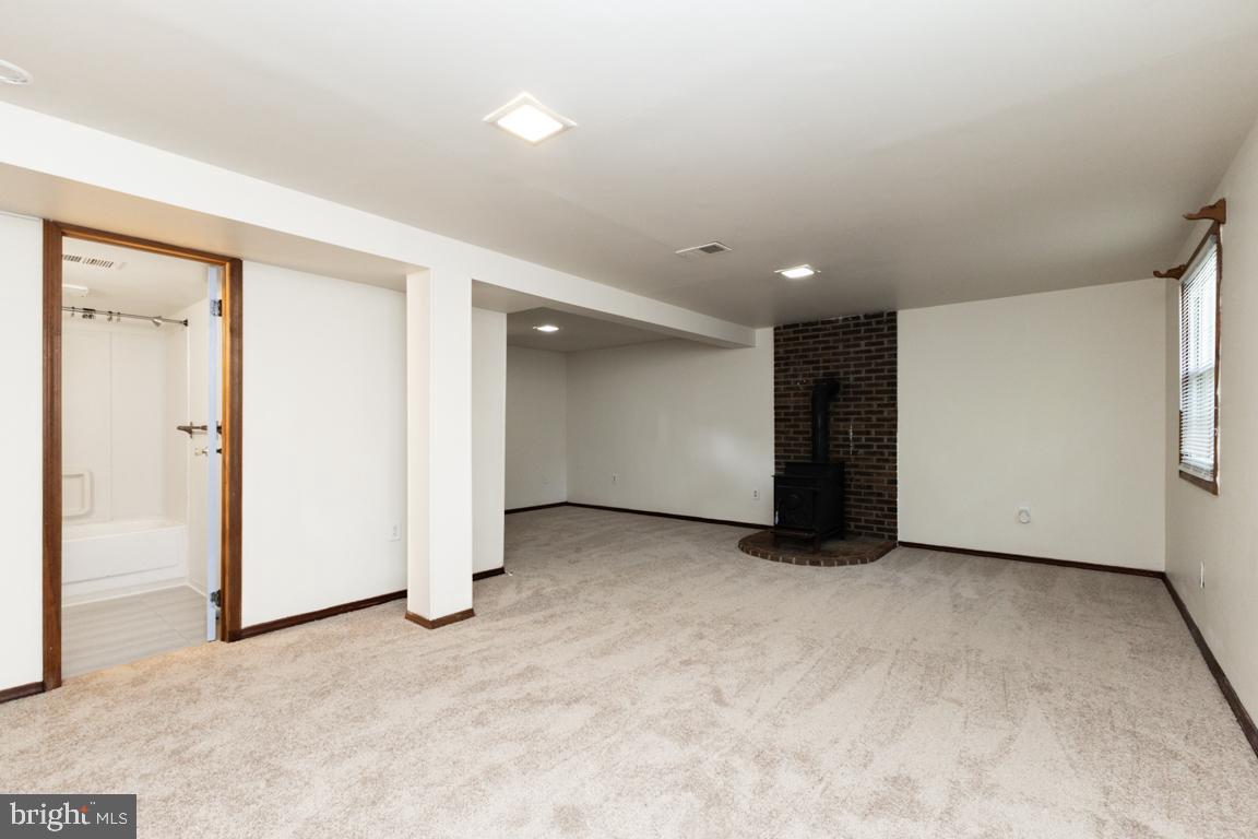5308 MACWOOD DR, WOODBRIDGE, Virginia 22193, 4 Bedrooms Bedrooms, ,2 BathroomsBathrooms,Residential,For sale,5308 MACWOOD DR,VAPW2094436 MLS # VAPW2094436