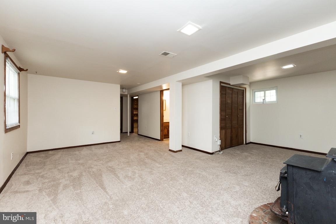 5308 MACWOOD DR, WOODBRIDGE, Virginia 22193, 4 Bedrooms Bedrooms, ,2 BathroomsBathrooms,Residential,For sale,5308 MACWOOD DR,VAPW2094436 MLS # VAPW2094436