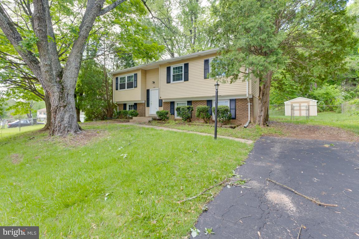 5308 MACWOOD DR, WOODBRIDGE, Virginia 22193, 4 Bedrooms Bedrooms, ,2 BathroomsBathrooms,Residential,For sale,5308 MACWOOD DR,VAPW2094436 MLS # VAPW2094436