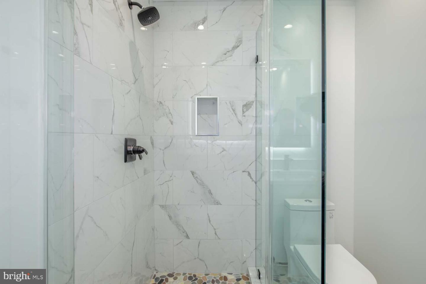 424 TAYLOR ST NW #B, WASHINGTON, District Of Columbia 20011, 4 Bedrooms Bedrooms, ,2 BathroomsBathrooms,Residential,For sale,424 TAYLOR ST NW #B,DCDC2200066 MLS # DCDC2200066