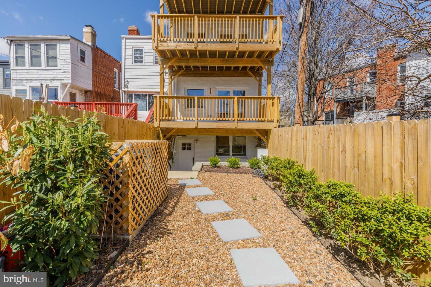 424 TAYLOR ST NW #B, WASHINGTON, District Of Columbia 20011, 4 Bedrooms Bedrooms, ,2 BathroomsBathrooms,Residential,For sale,424 TAYLOR ST NW #B,DCDC2200066 MLS # DCDC2200066