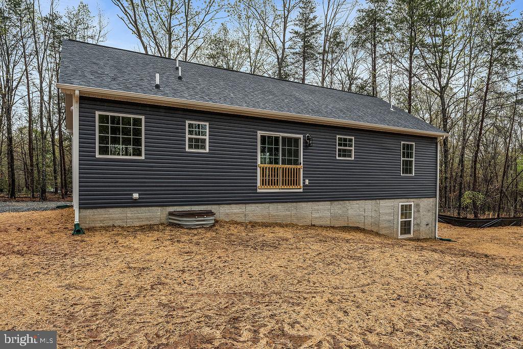 5825 STUBBS BRIDGE RD, MINERAL, Virginia 23117, 5 Bedrooms Bedrooms, ,3 BathroomsBathrooms,Residential,5825 STUBBS BRIDGE RD,VASP2032102 MLS # VASP2032102
