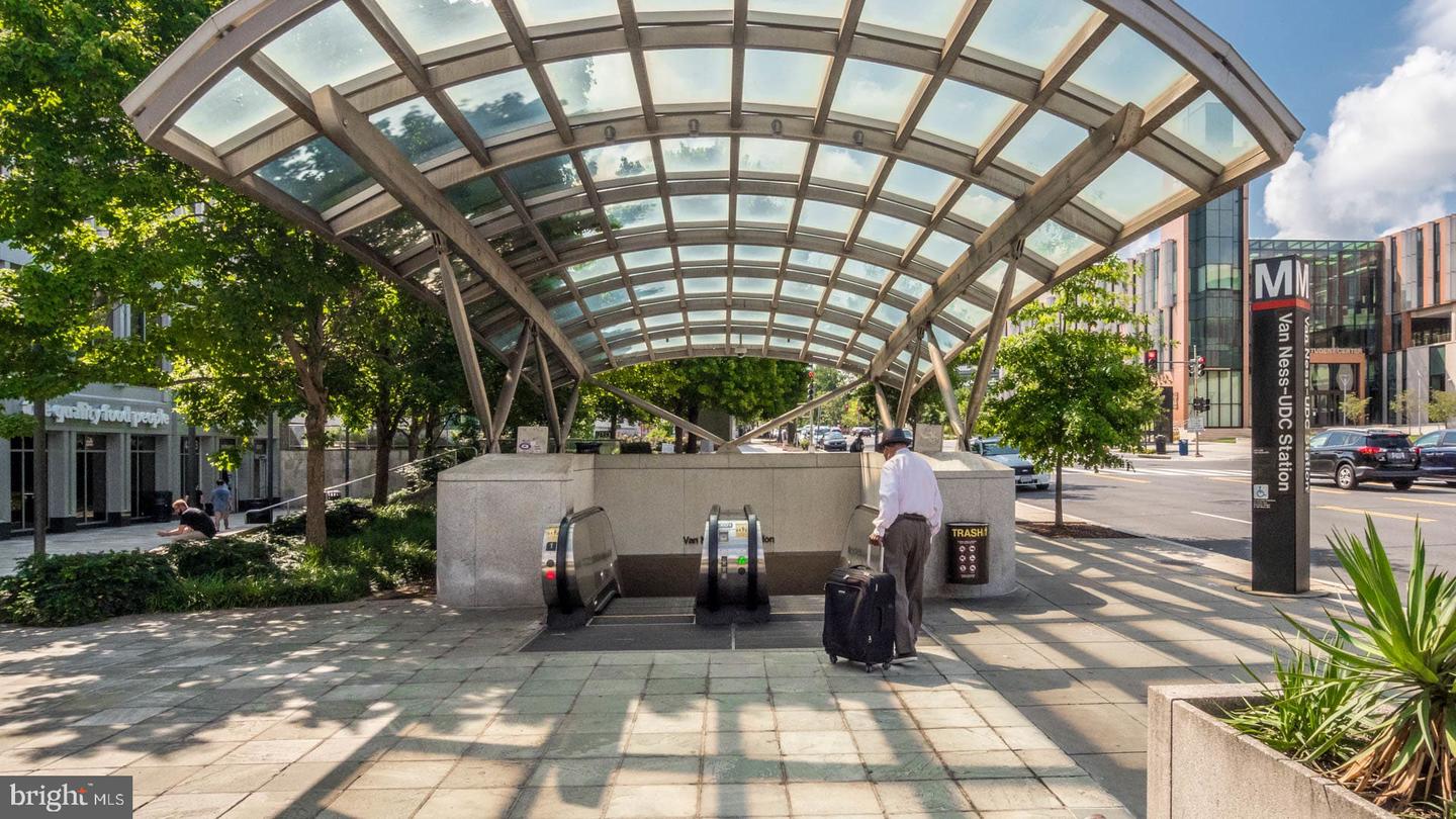 2939 VAN NESS ST NW #216, WASHINGTON, District Of Columbia 20008, 1 Bedroom Bedrooms, ,1 BathroomBathrooms,Residential,For sale,2939 VAN NESS ST NW #216,DCDC2165640 MLS # DCDC2165640