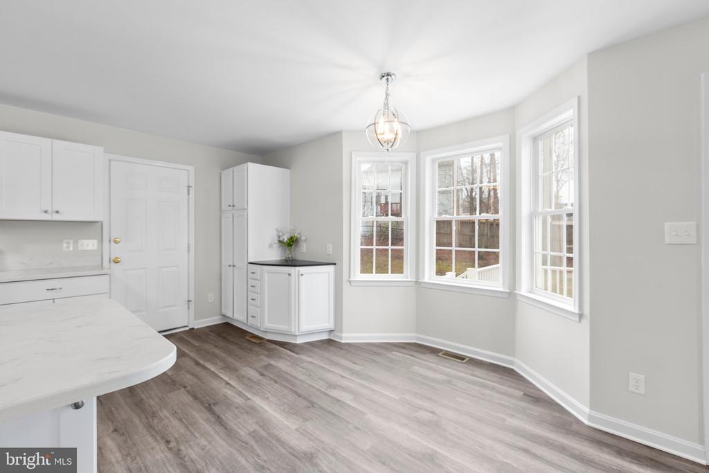 10817 CHANCELLORSVILLE DR, SPOTSYLVANIA, Virginia 22553, 4 Bedrooms Bedrooms, ,2 BathroomsBathrooms,Residential,10817 CHANCELLORSVILLE DR,VASP2031448 MLS # VASP2031448