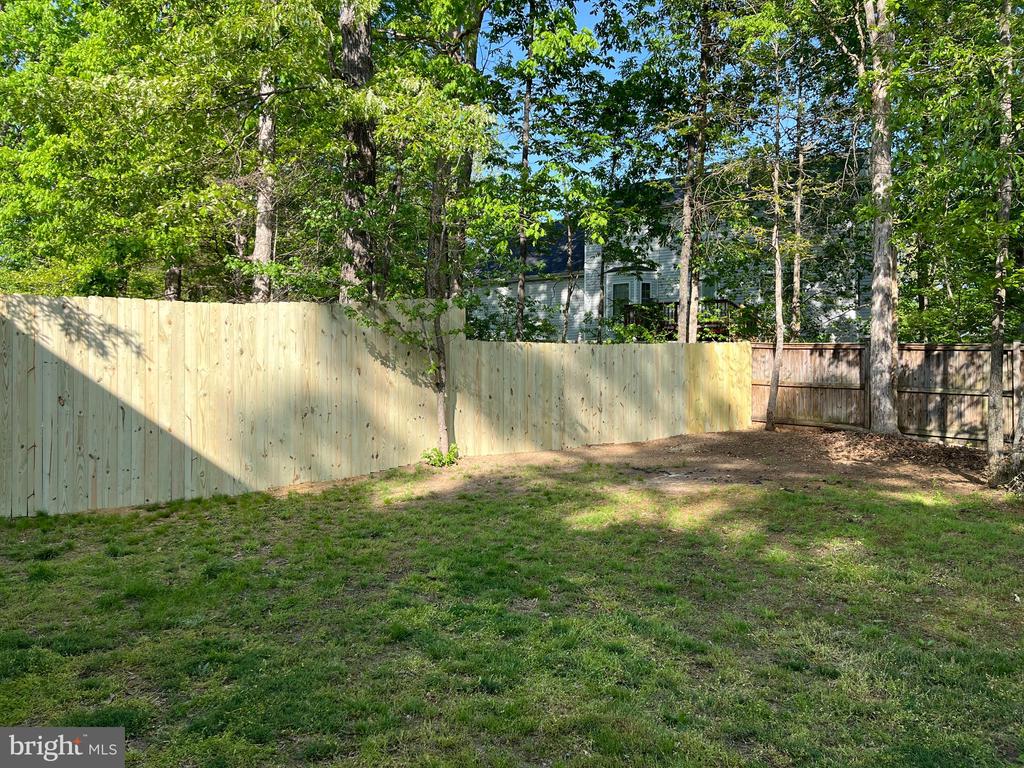 10817 CHANCELLORSVILLE DR, SPOTSYLVANIA, Virginia 22553, 4 Bedrooms Bedrooms, ,2 BathroomsBathrooms,Residential,10817 CHANCELLORSVILLE DR,VASP2031448 MLS # VASP2031448