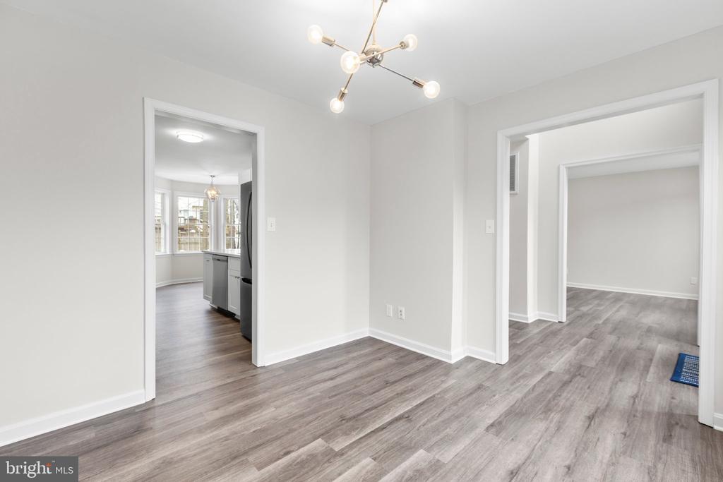 10817 CHANCELLORSVILLE DR, SPOTSYLVANIA, Virginia 22553, 4 Bedrooms Bedrooms, ,2 BathroomsBathrooms,Residential,10817 CHANCELLORSVILLE DR,VASP2031448 MLS # VASP2031448