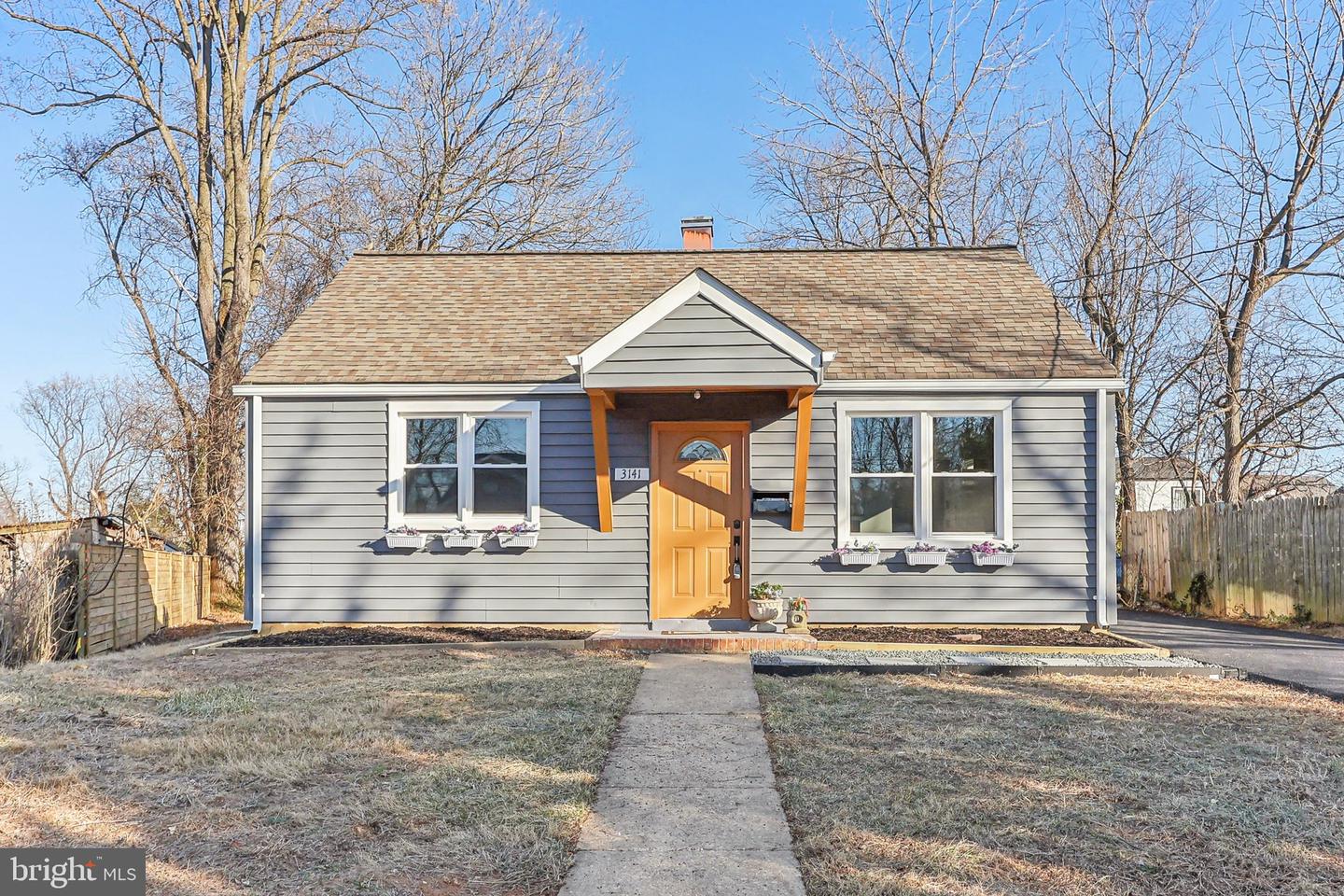 3141 CHEPSTOW LN, FALLS CHURCH, Virginia 22042, 3 Bedrooms Bedrooms, 6 Rooms Rooms,2 BathroomsBathrooms,Residential,For sale,3141 CHEPSTOW LN,VAFX2223650 MLS # VAFX2223650
