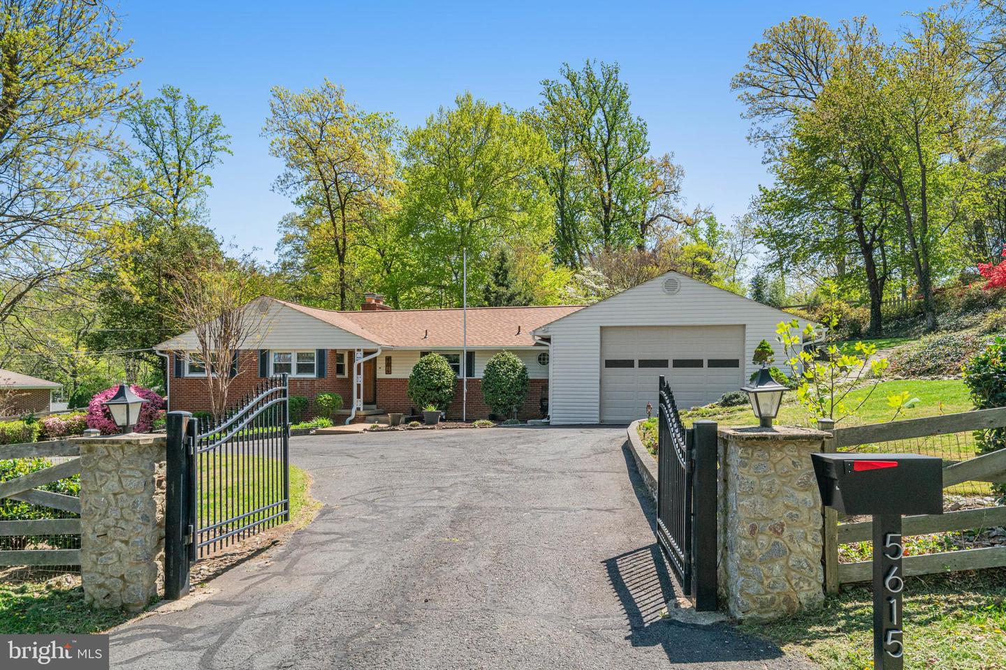 5615 GLENWOOD DR, ALEXANDRIA, Virginia 22310, 3 Bedrooms Bedrooms, ,2 BathroomsBathrooms,Residential,For sale,5615 GLENWOOD DR,VAFX2228736 MLS # VAFX2228736