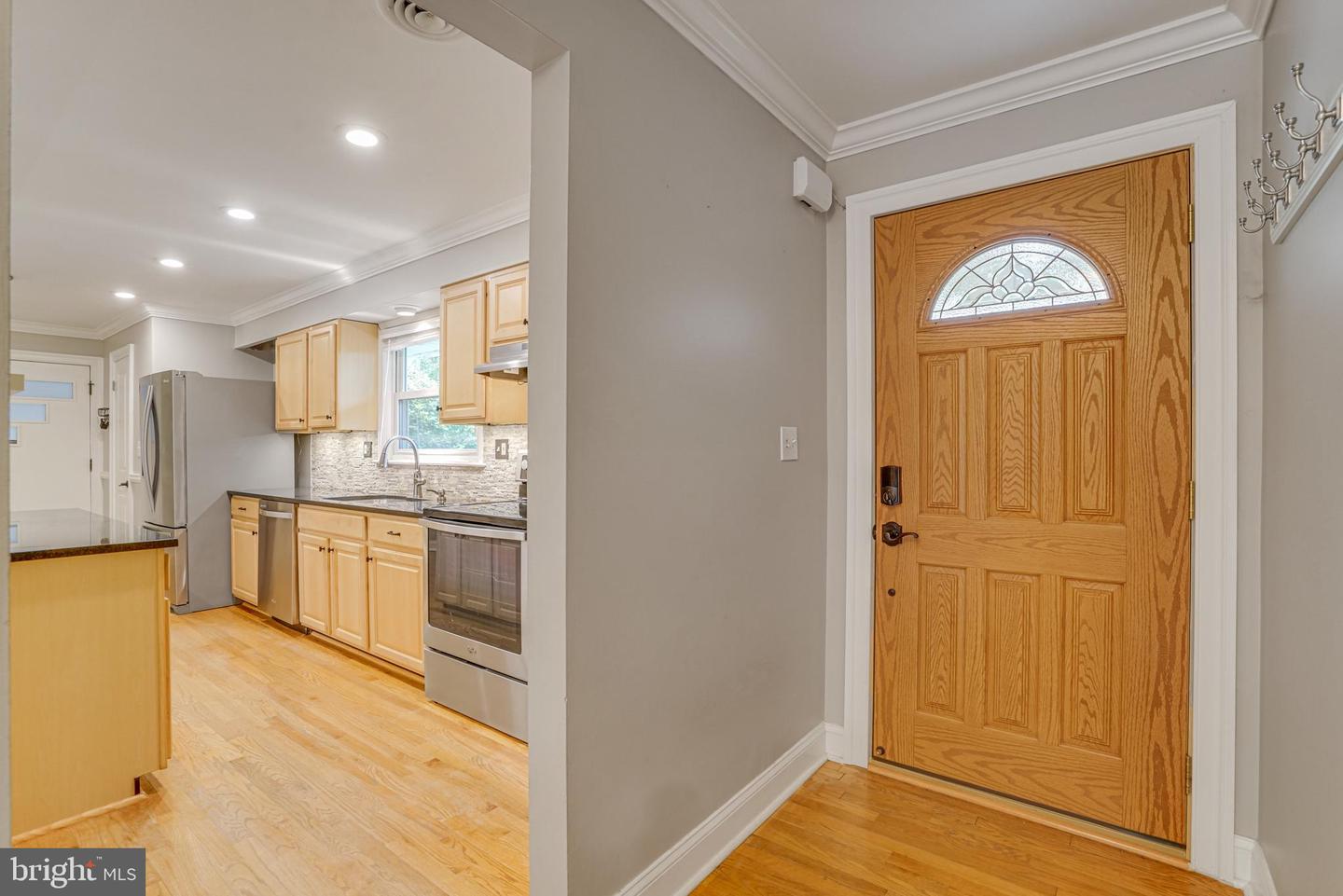 5615 GLENWOOD DR, ALEXANDRIA, Virginia 22310, 3 Bedrooms Bedrooms, ,2 BathroomsBathrooms,Residential,For sale,5615 GLENWOOD DR,VAFX2228736 MLS # VAFX2228736