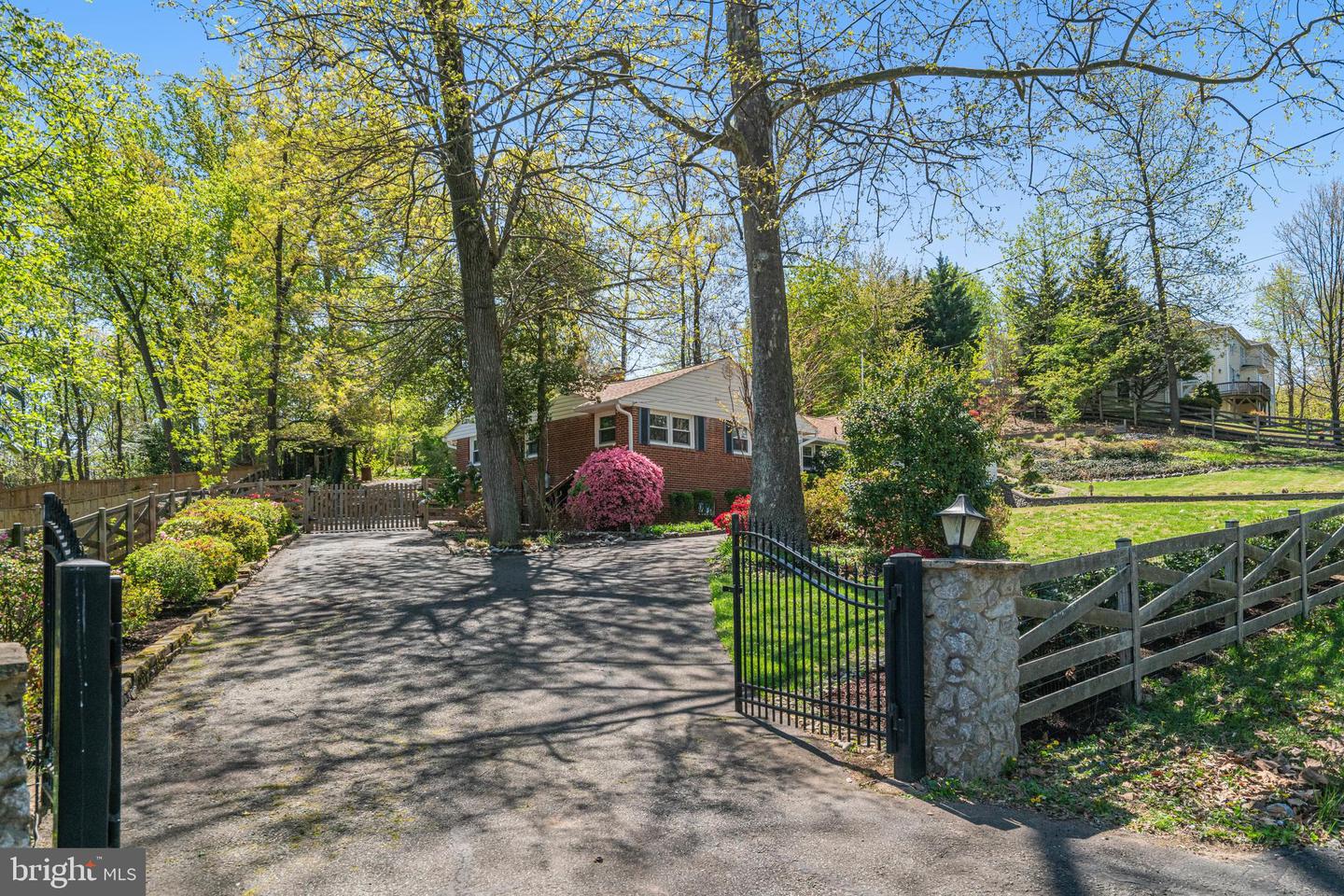 5615 GLENWOOD DR, ALEXANDRIA, Virginia 22310, 3 Bedrooms Bedrooms, ,2 BathroomsBathrooms,Residential,For sale,5615 GLENWOOD DR,VAFX2228736 MLS # VAFX2228736