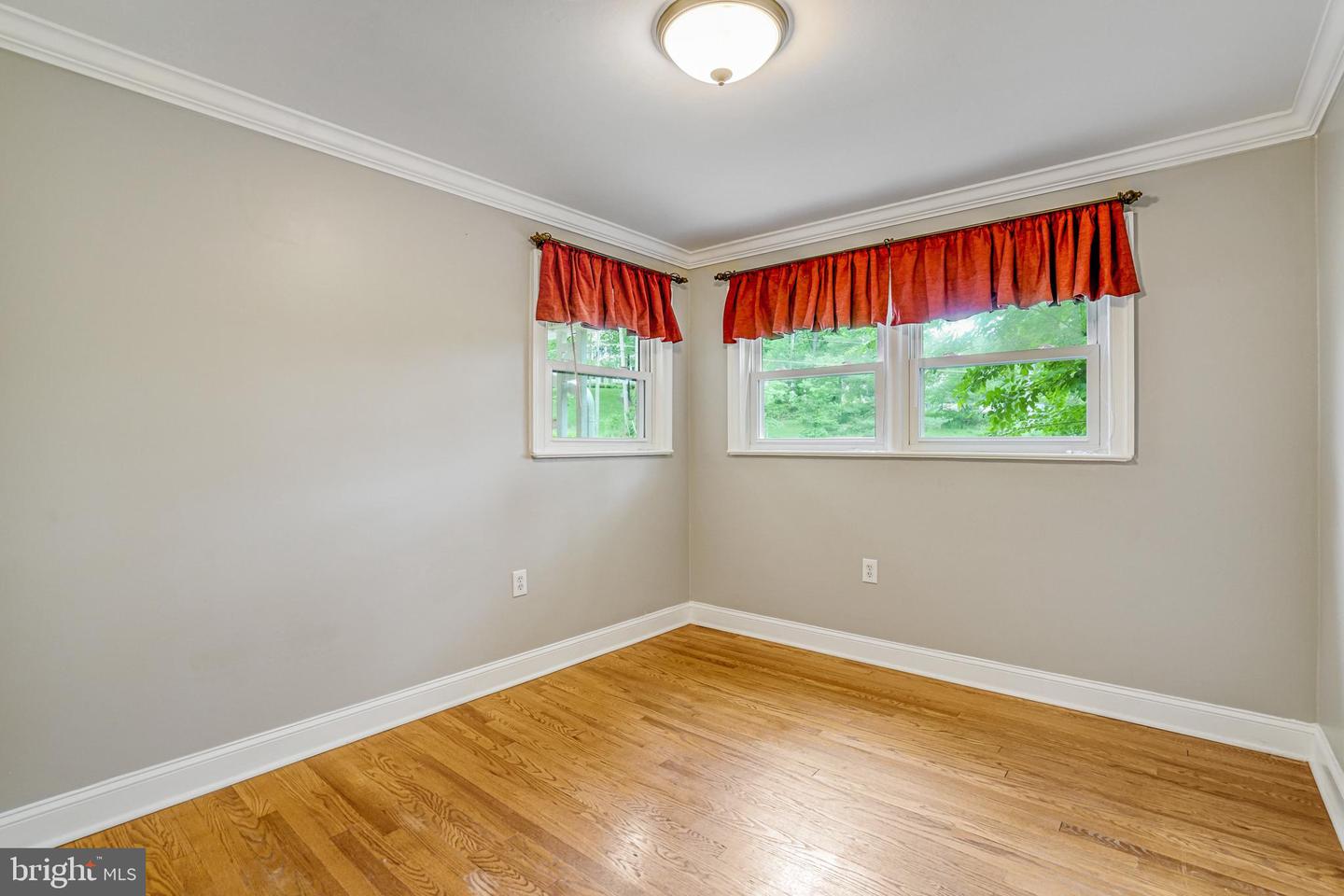 5615 GLENWOOD DR, ALEXANDRIA, Virginia 22310, 3 Bedrooms Bedrooms, ,2 BathroomsBathrooms,Residential,For sale,5615 GLENWOOD DR,VAFX2228736 MLS # VAFX2228736