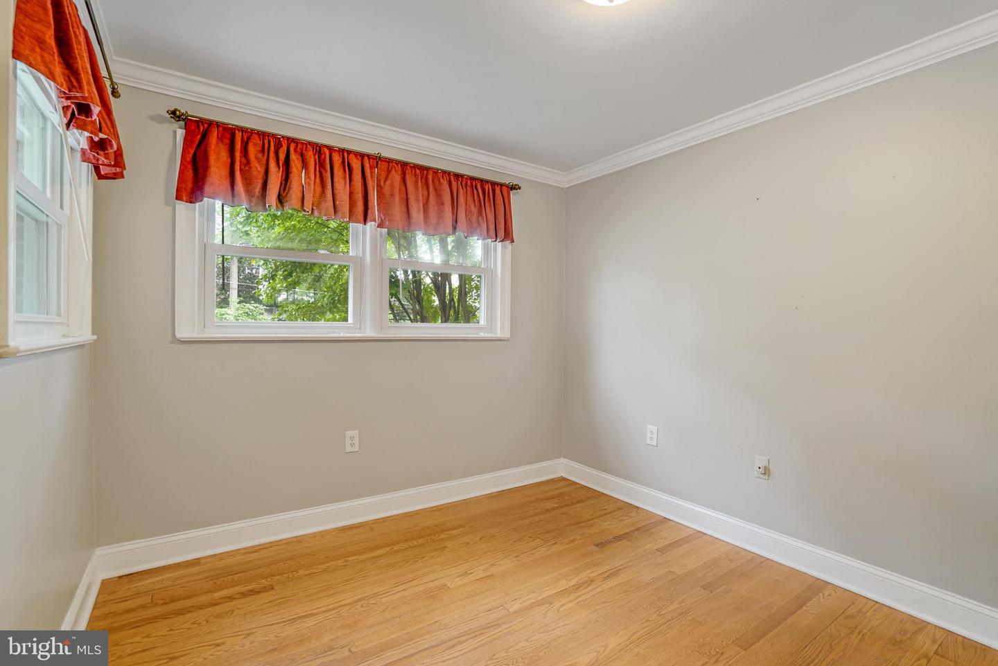 5615 GLENWOOD DR, ALEXANDRIA, Virginia 22310, 3 Bedrooms Bedrooms, ,2 BathroomsBathrooms,Residential,For sale,5615 GLENWOOD DR,VAFX2228736 MLS # VAFX2228736